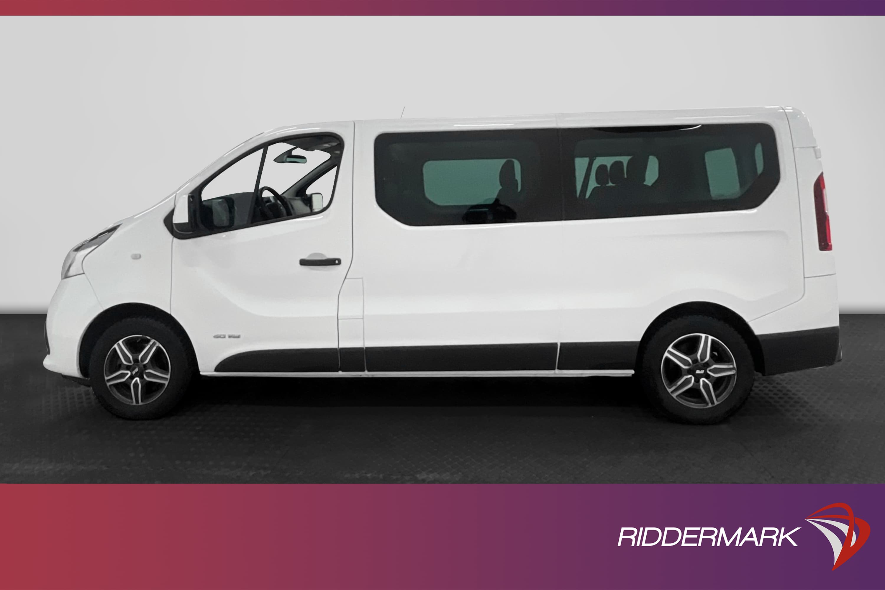 Nissan NV300 Kombi 