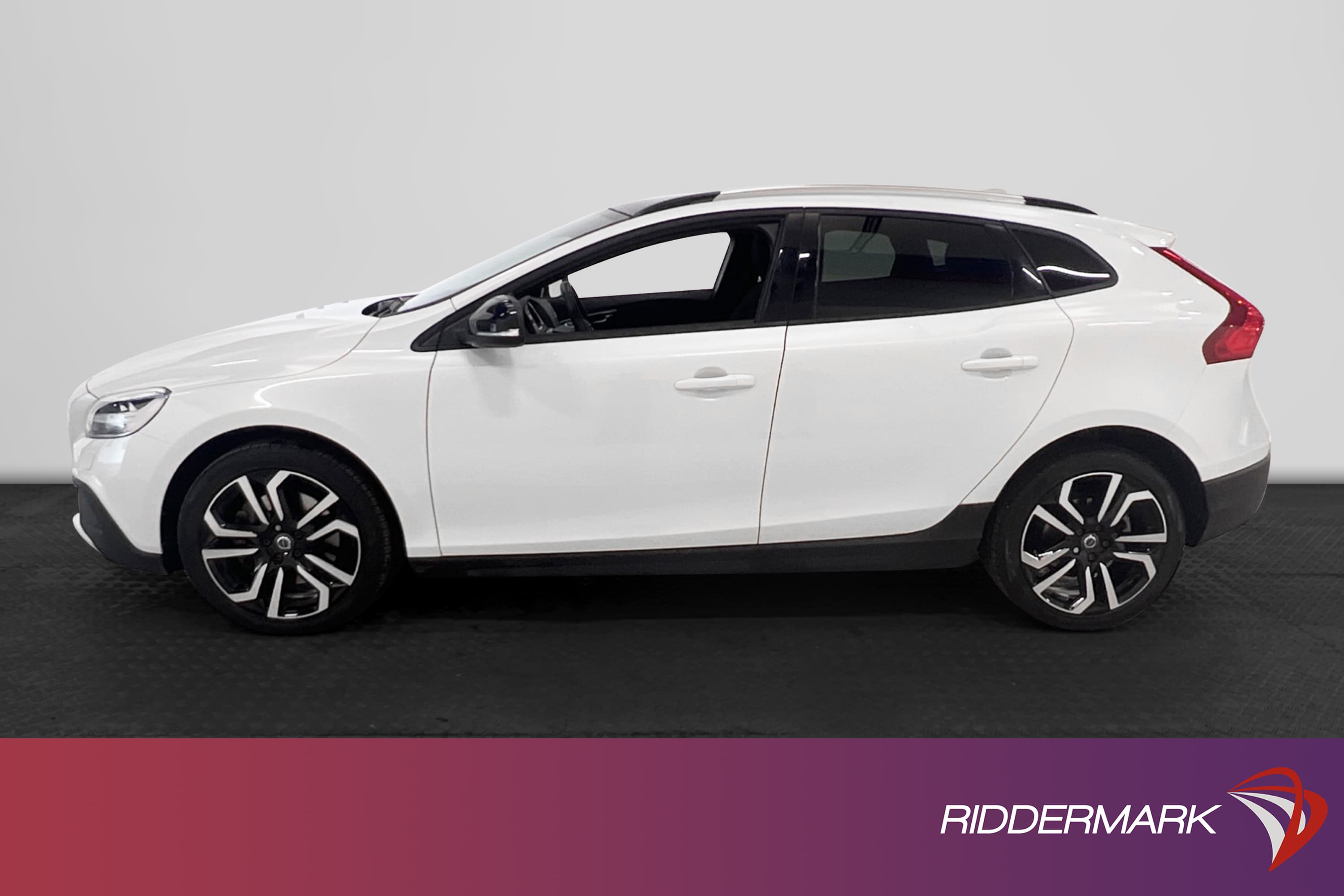 Volvo V40 Cross Country D2 120hk