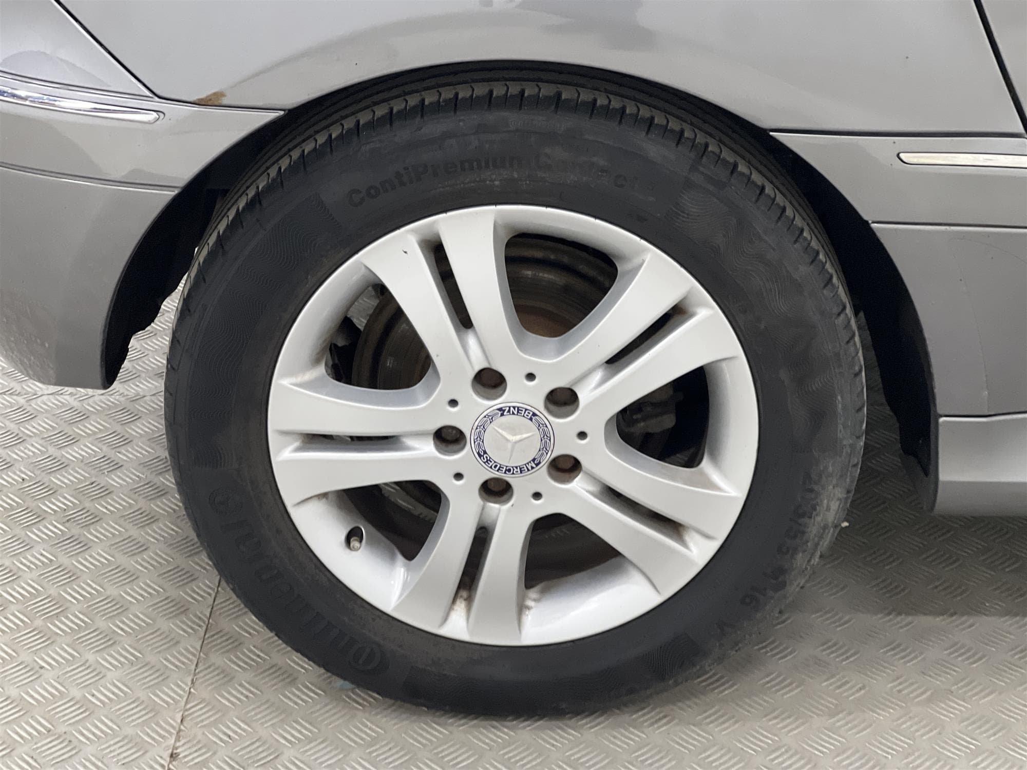 Mercedes-Benz B 180 116hk M&K-Värmare Dragkrok PDC Nyservad