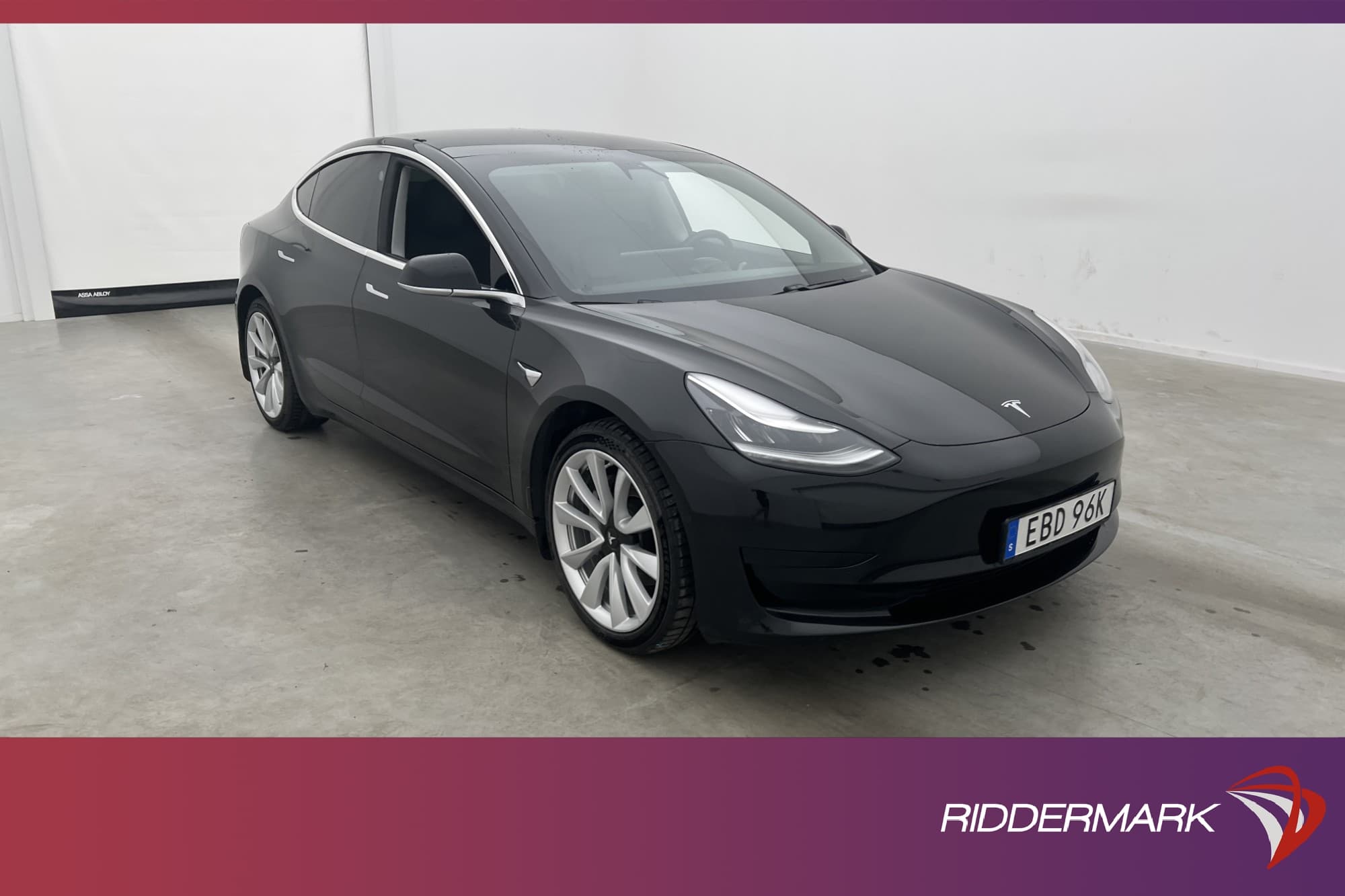 Tesla Model 3 Standrad Range Plus 258hk