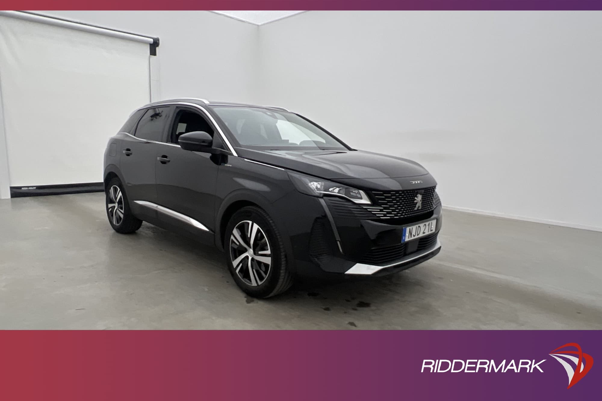 Peugeot 3008 HYBRID4 AWD 300hk Ultimate 360 Skinn Drag MOMS