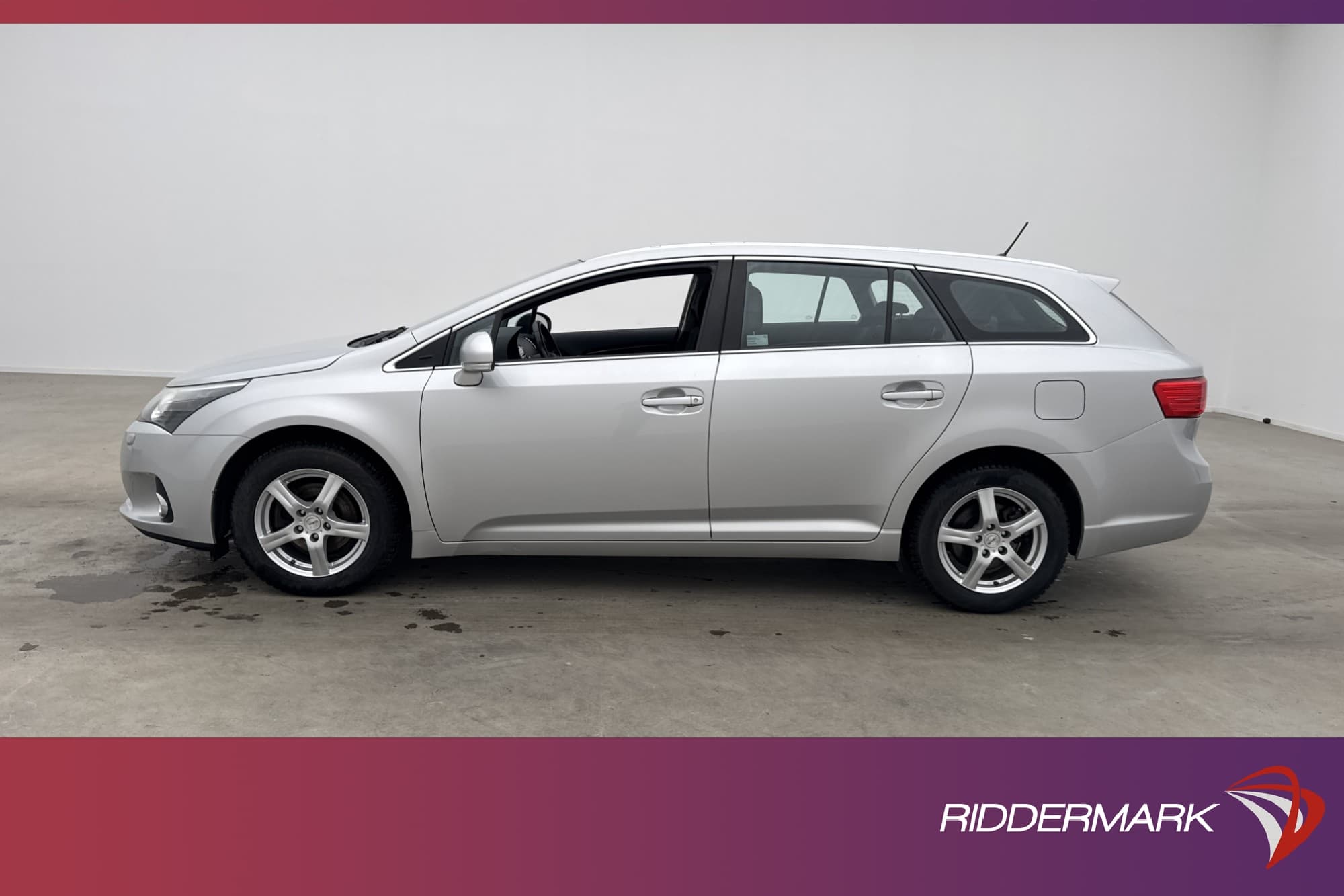 Toyota Avensis 1.8 147hk Business