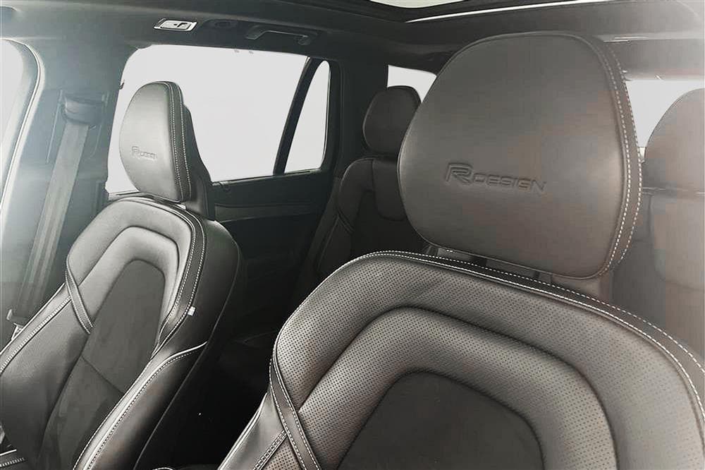 Volvo XC90 B5 235hk AWD R-Design 7-Sits D-Värm VOC Pano H/Kinteriör