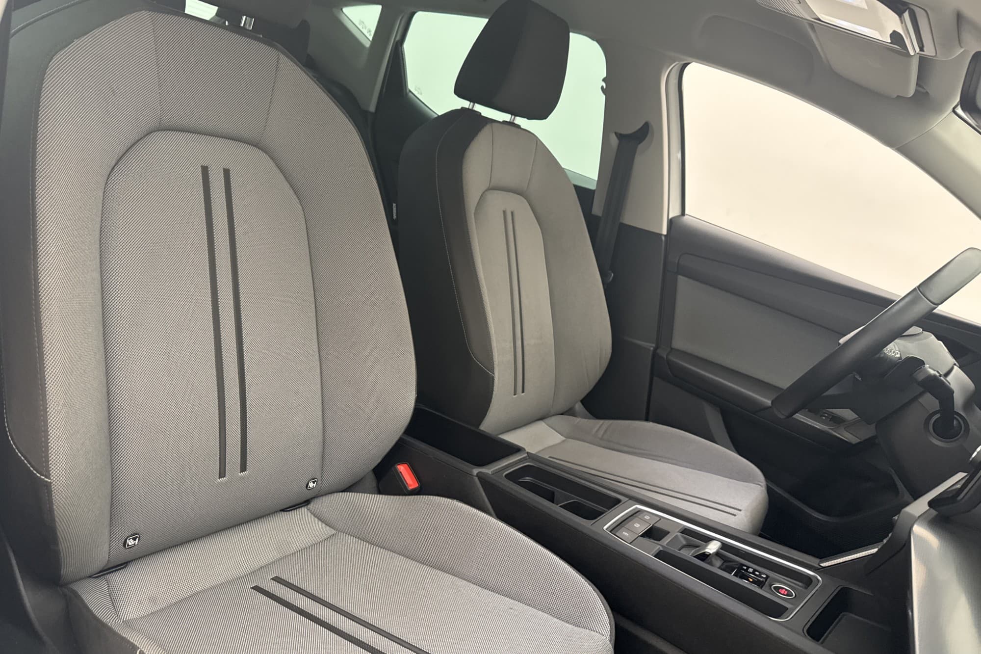 SEAT Leon eTSI 110hk Style Cockpit CarPlay Rattvärm 0,4l/mil