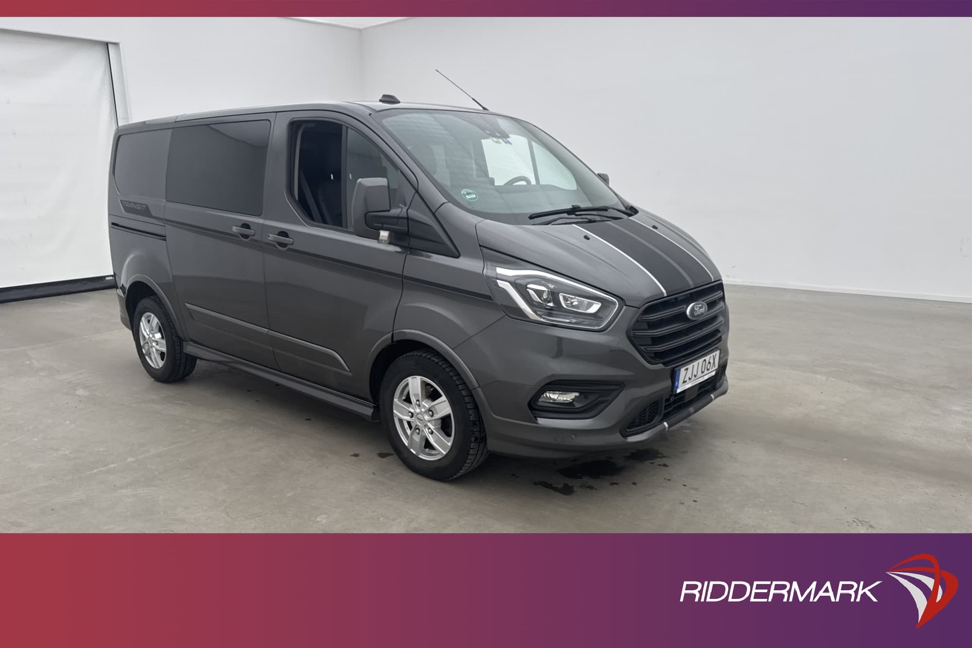Ford Transit Custom CrewVan