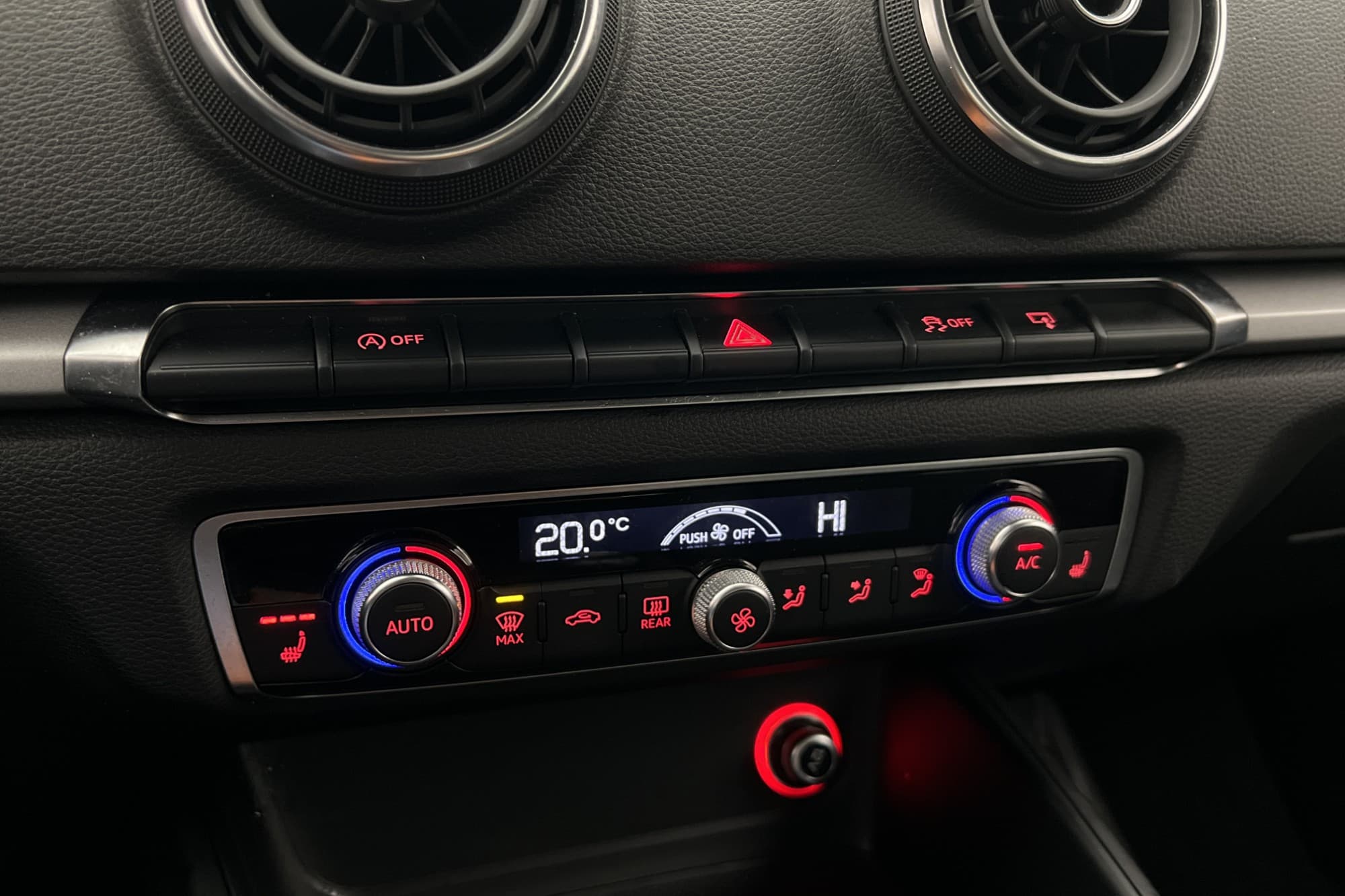 Audi A3 Sportback 1.6 TDI Attraction P-Sensorer Bluetooth