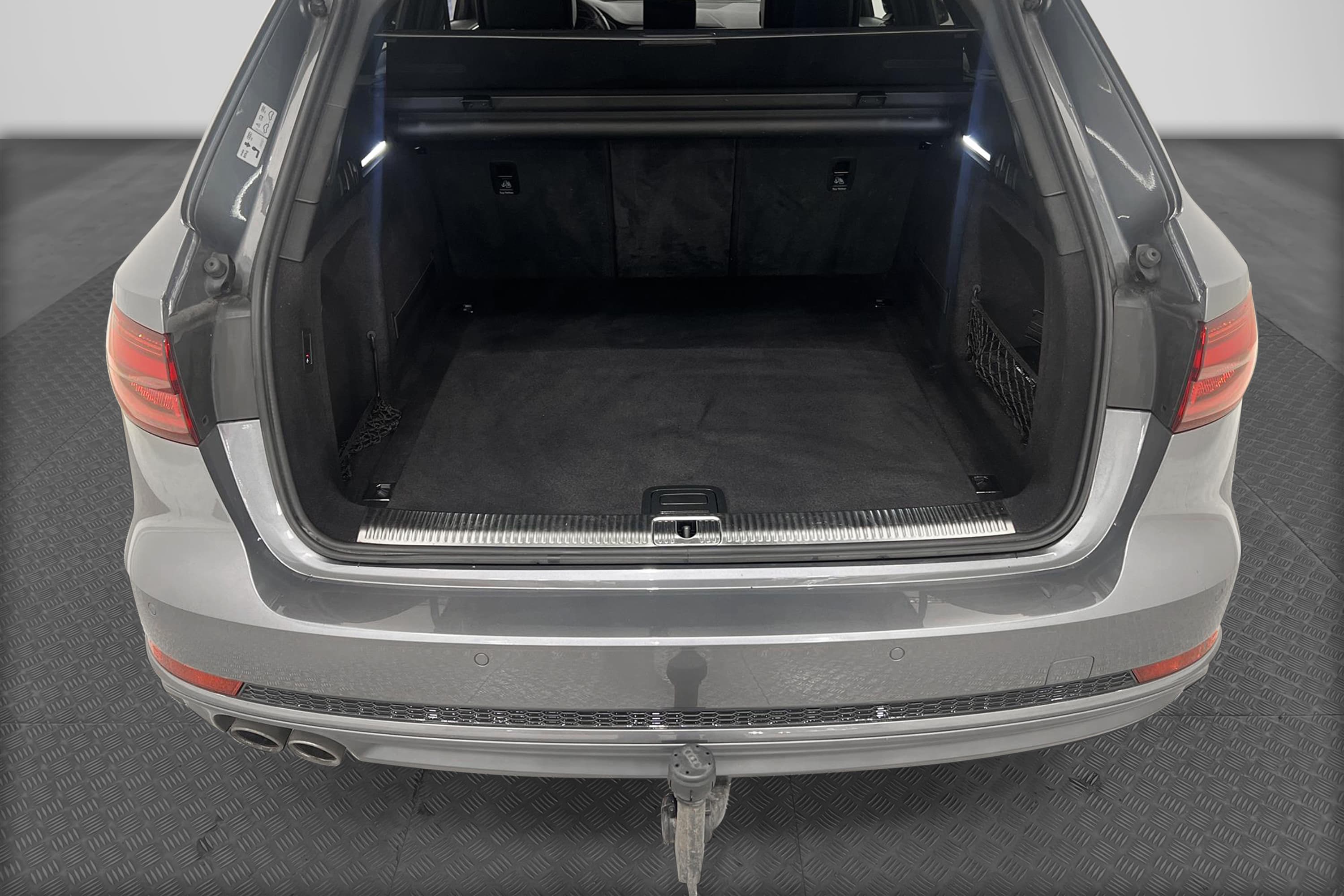 Audi  A4 Avant 2.0 TDI Q 190hk S-Line D-Värm Drag 0,46L/mil
