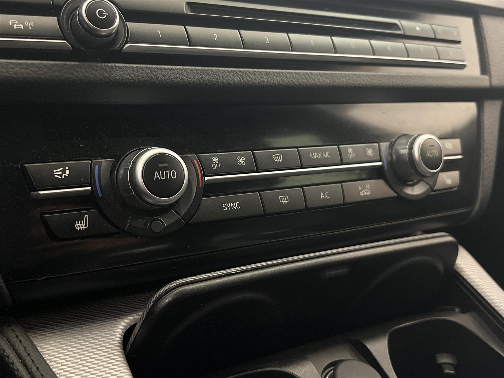 BMW 520d 190hk xDrive M Sport D-värm HiFi Skinn Navi