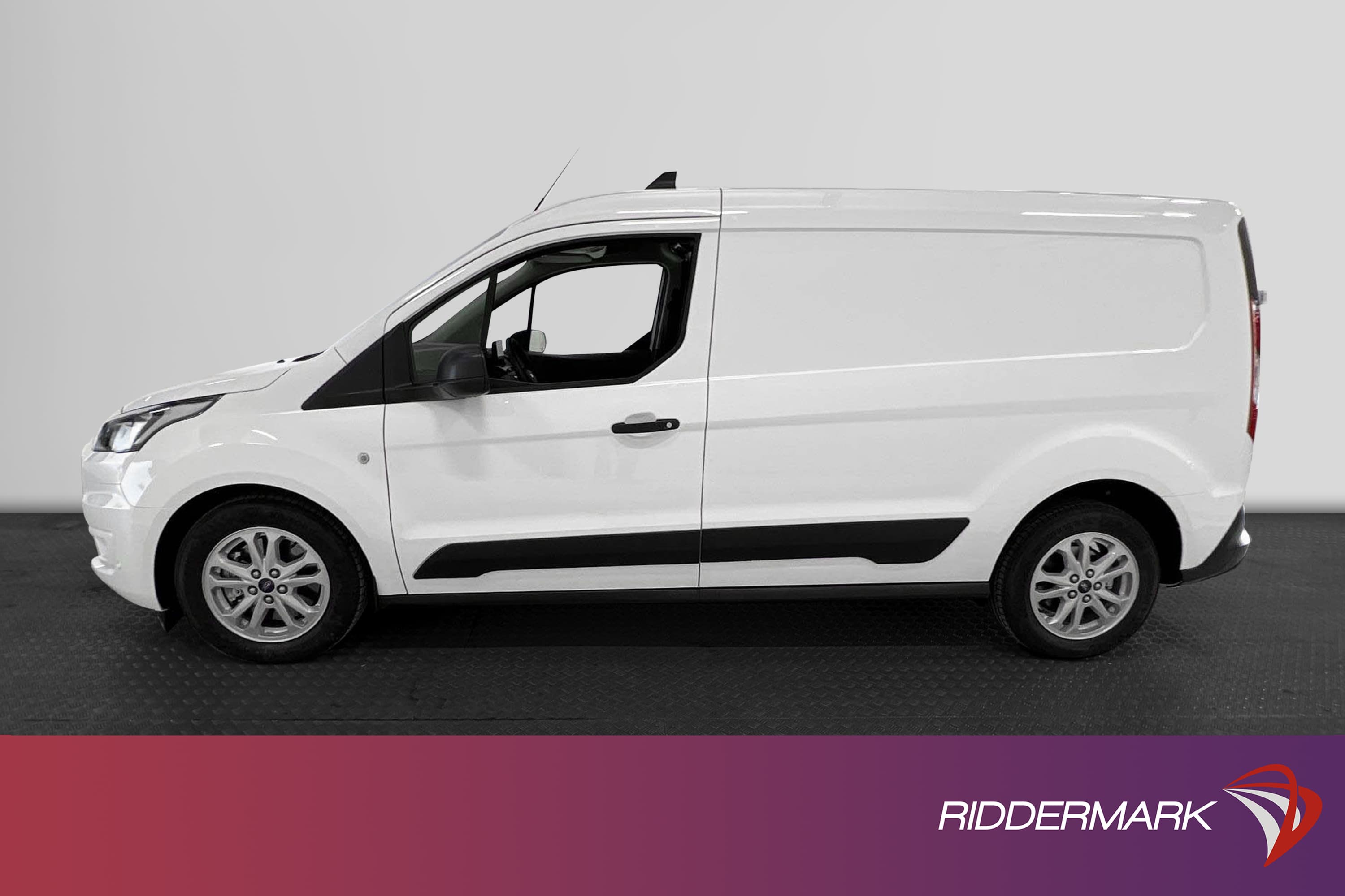 Ford Transit Connect LWB 1.5 Aut Värmare Drag B-Kamera Moms