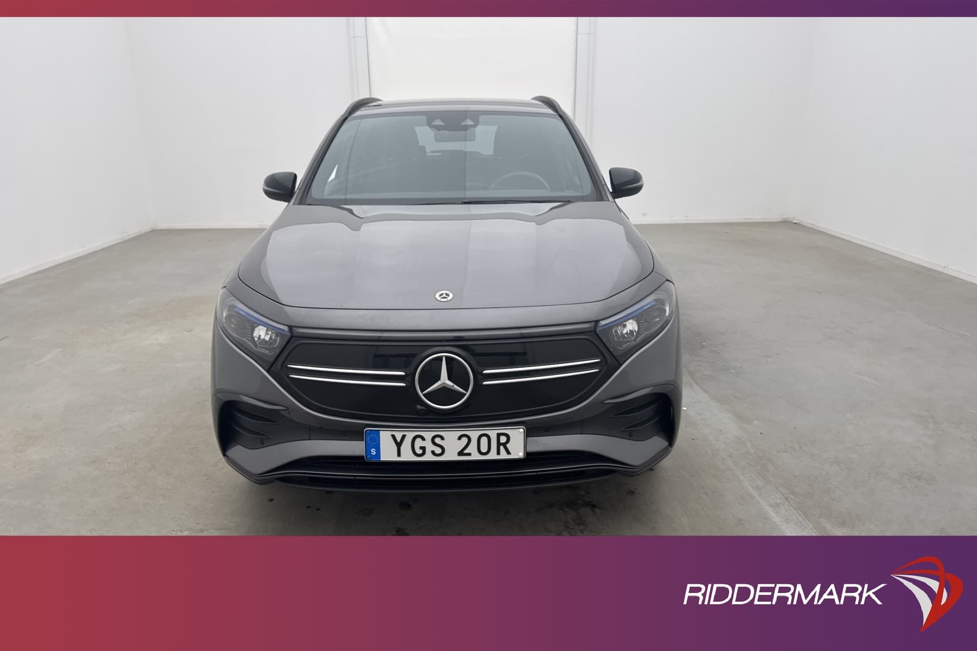 Mercedes-Benz EQA 250 190hk AMG Kamera Värmare MOMS
