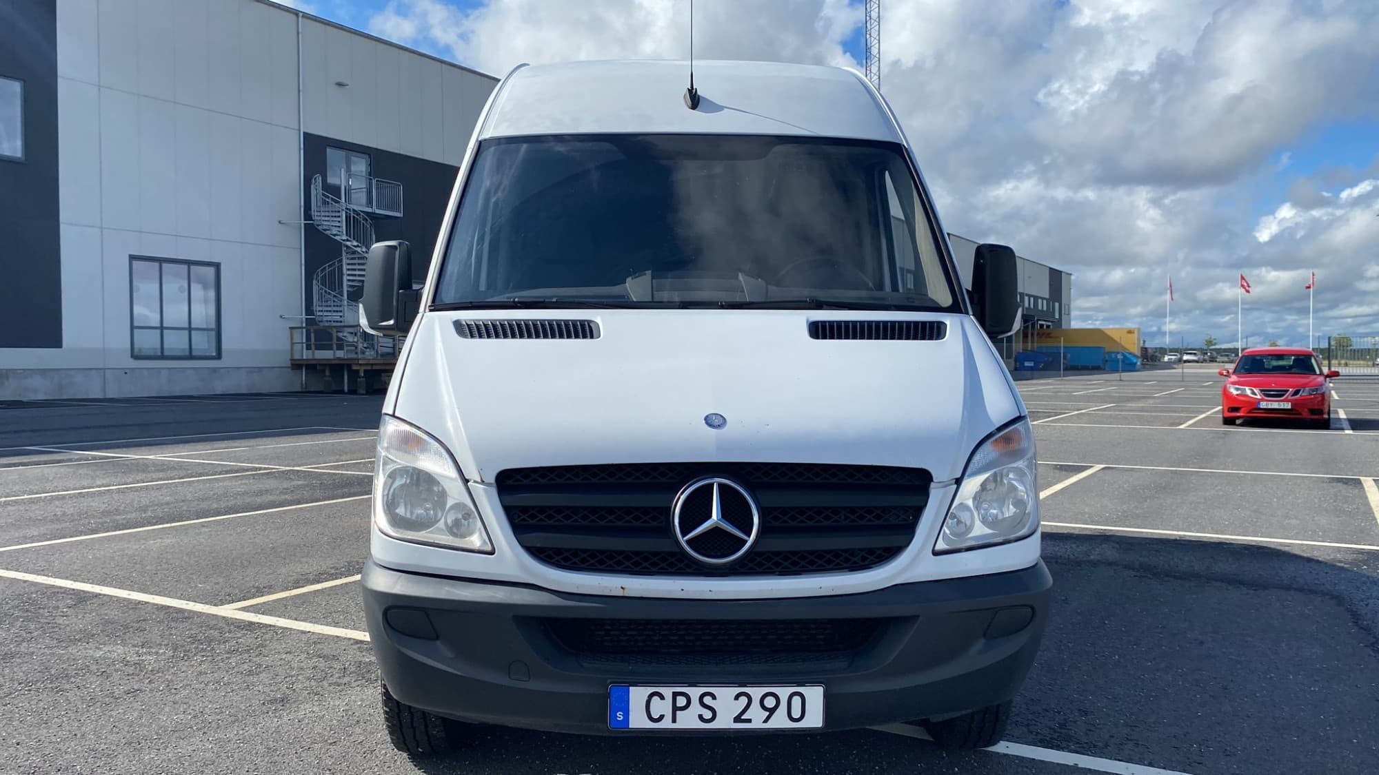 Mercedes-Benz Sprinter L2H2 213CDI 129hk Dragkrok