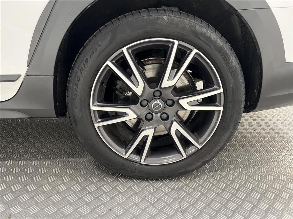 Volvo V90 Cross Country D4 AWD 190hk Inscription Pro Värmareinteriör