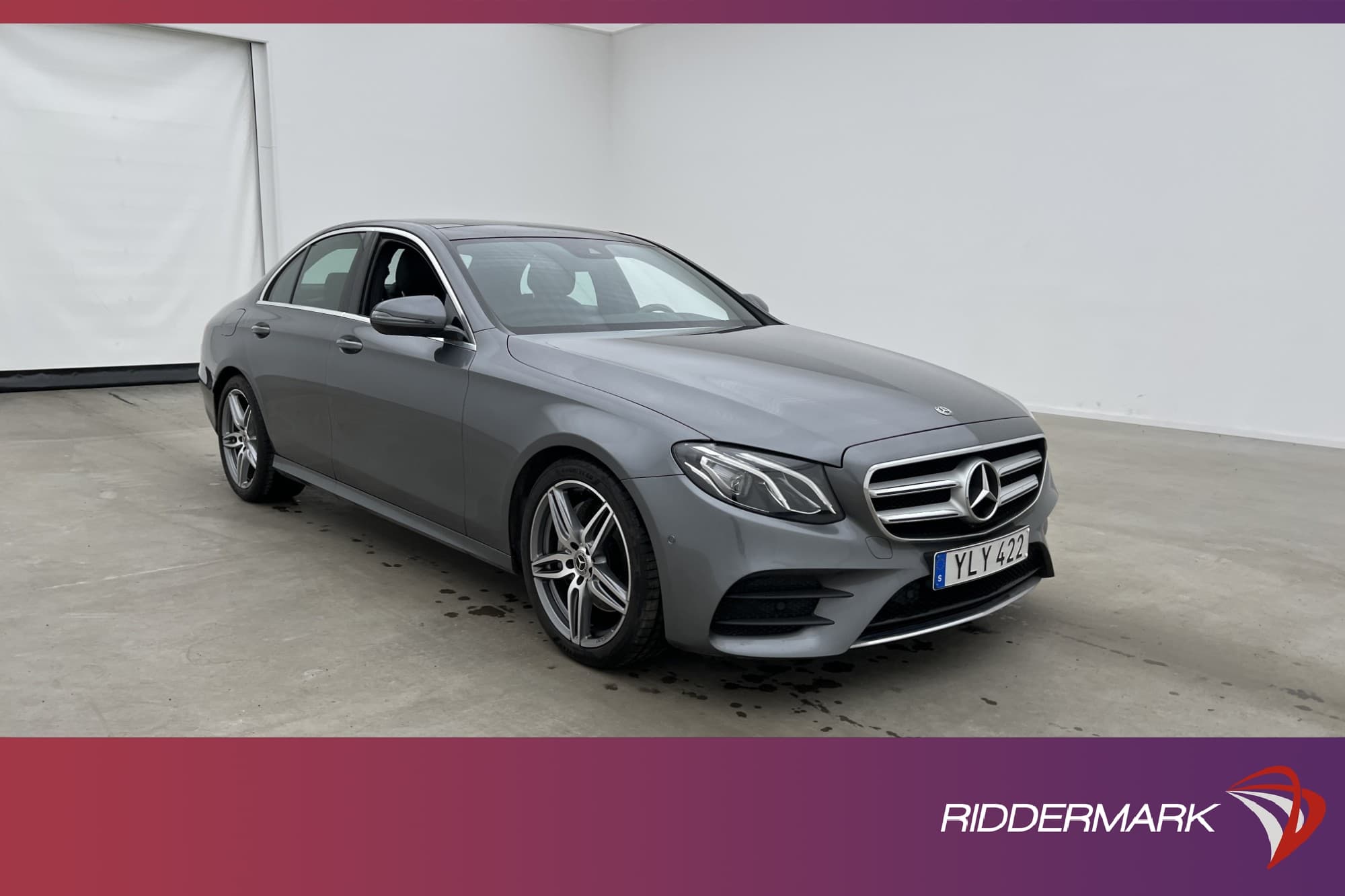 Mercedes-Benz E 200 184hk AMG Pano Värmare Kamera Navi