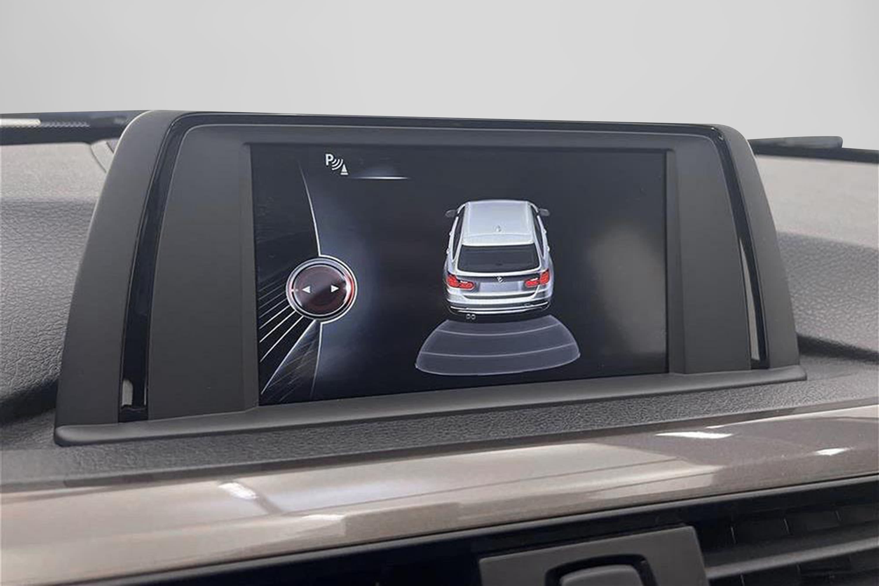 BMW 330 d xDrive Sport Line Panorama Harman/Kardon M-Rattinteriör
