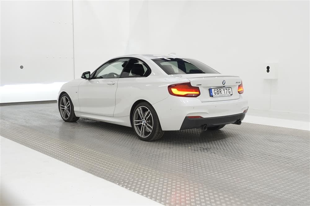BMW M240 i xDrive Coupé LCI 340hk H/K Skinn Navi