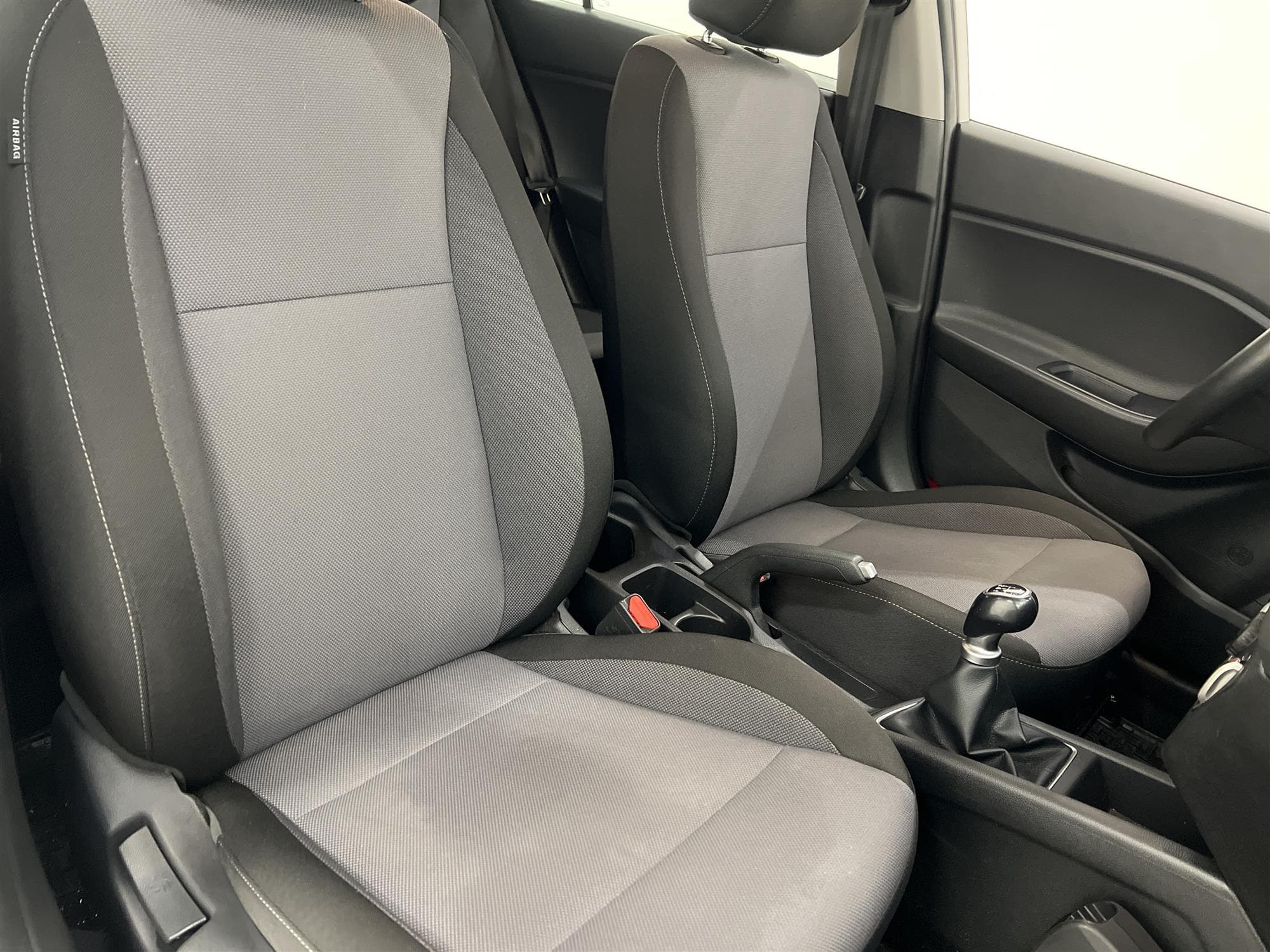 Hyundai i20 1.2 84hk 1 Brukare Rattvärme Låg Skatt 0,48L/mil