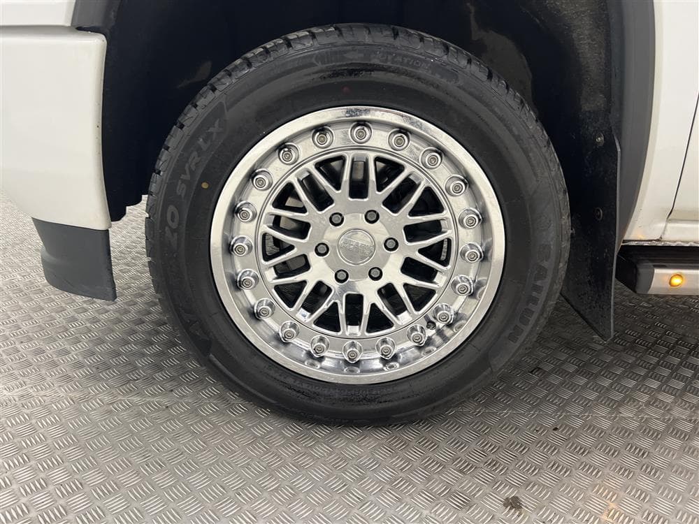 GMC Sierra Denali 6.2 V8 4WD 426HK Taklucka Moms interiör