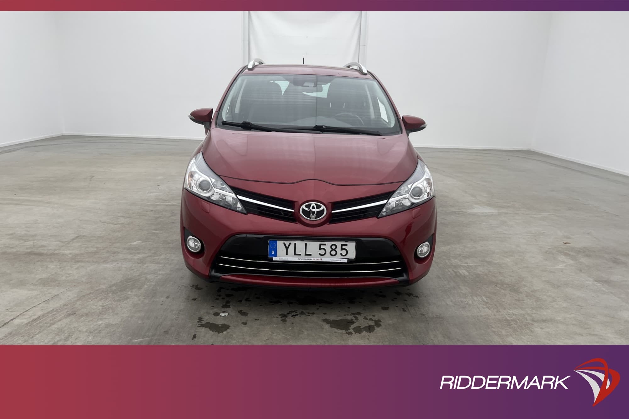Toyota Verso 1.8 147hk