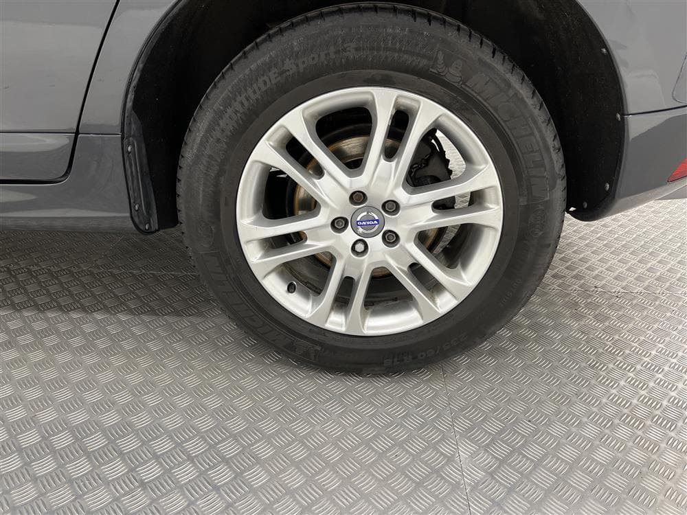 Volvo XC60 D4 190hk R-Design D-Värm VOC Skinn BLIS 0,45l/milinteriör