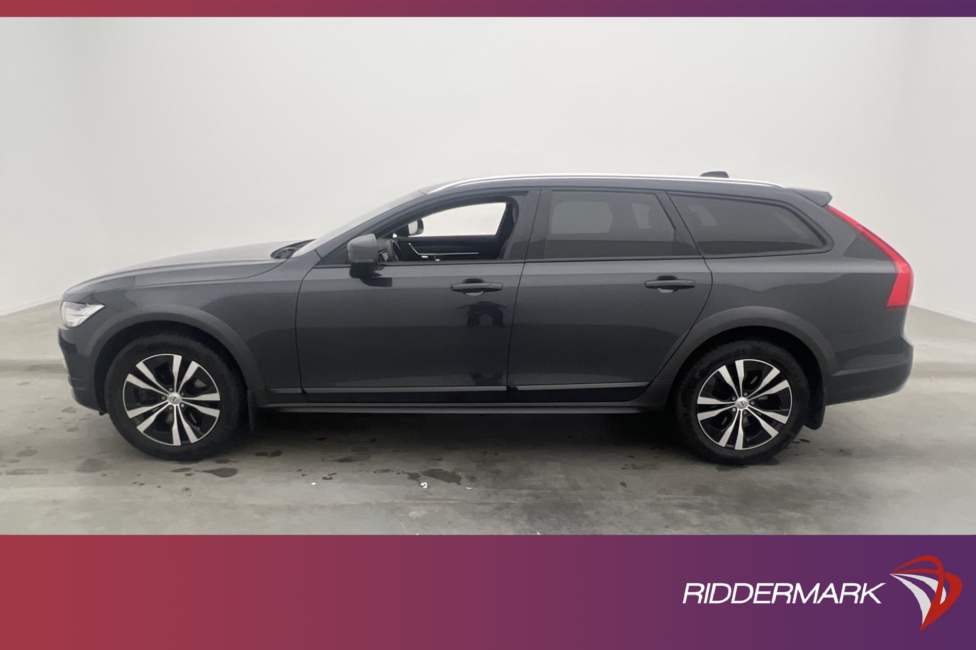 Volvo V90 Cross Country D4 AWD