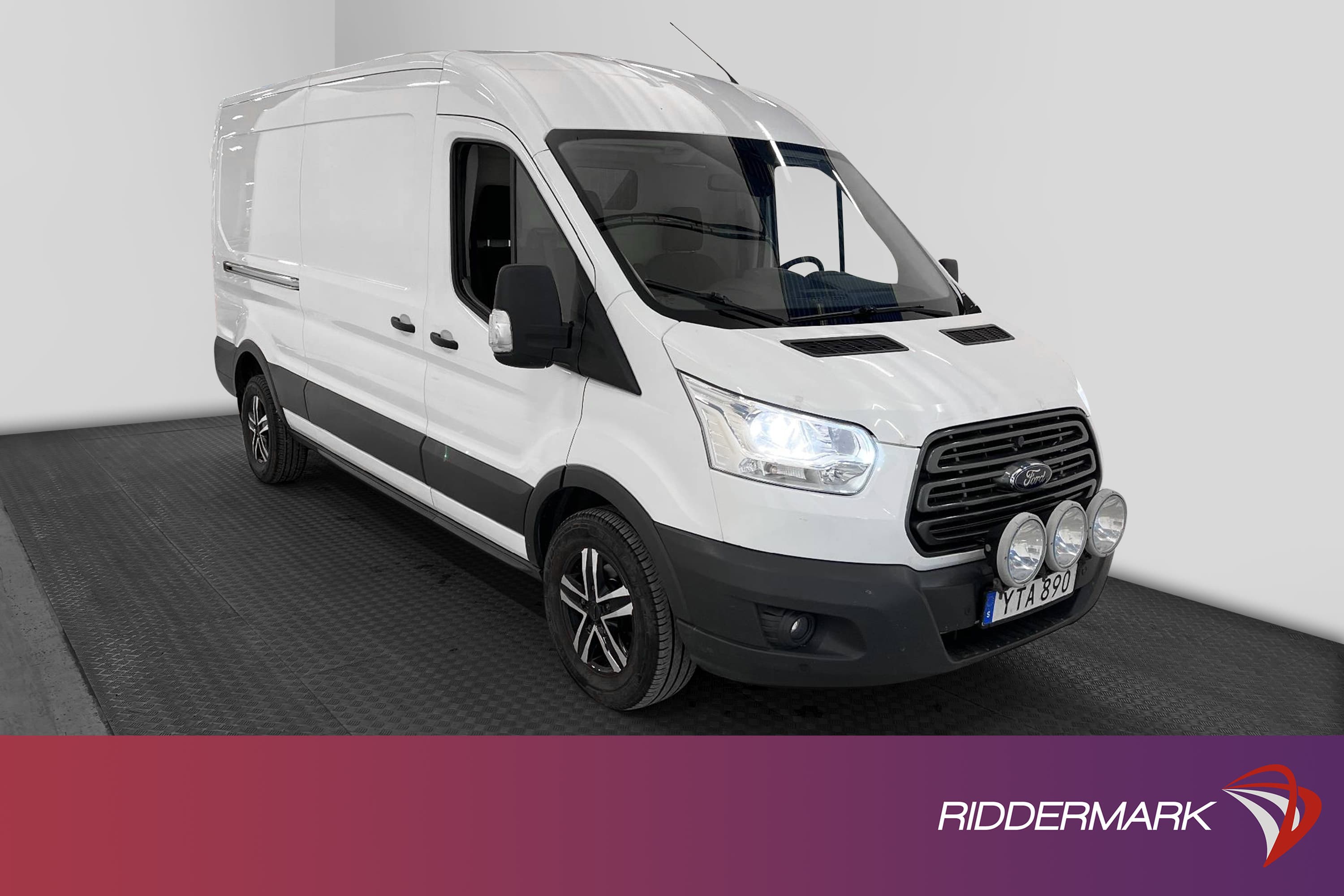 Ford Transit 350 L3H2 2.0TDCi Automat Värmare Dragkrok Moms