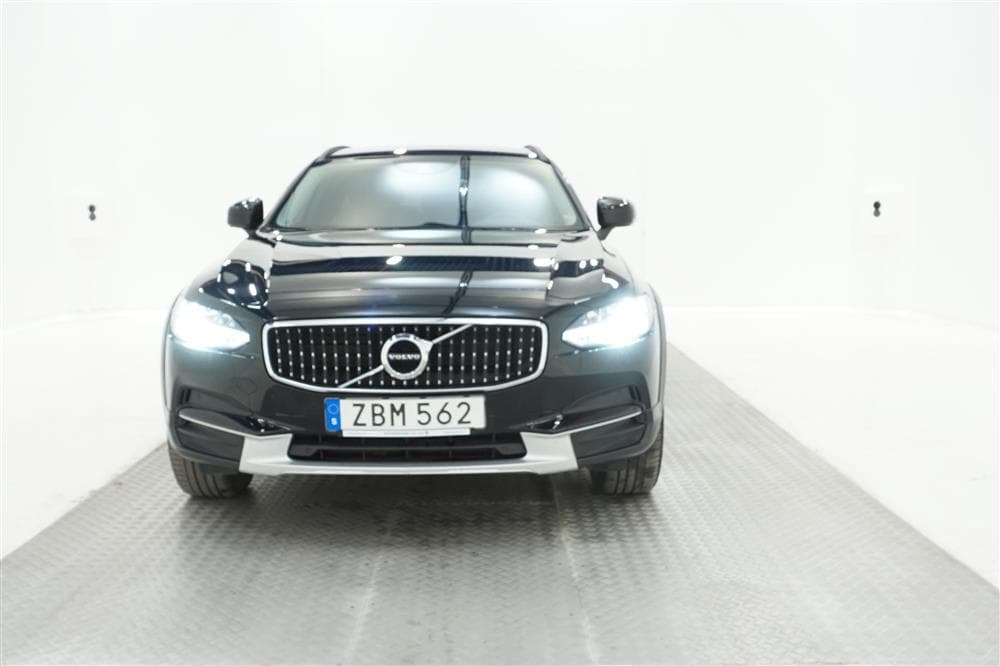 Volvo V90 D4 Cross Country AWD 190hk