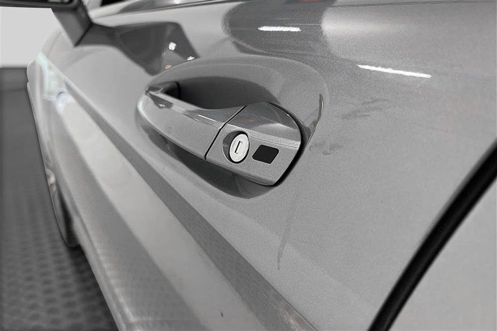 Mercedes-Benz CLS 350 4M 258hk AMG 360° D-värm H/K 0,61l/milexteriör