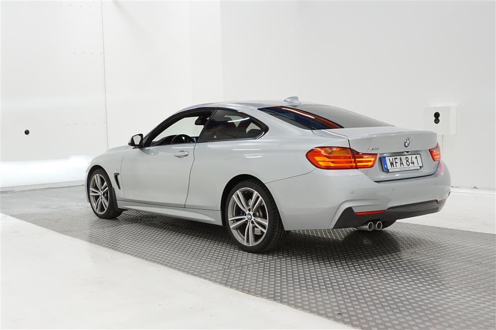 BMW 435d 313hk xDrive M-Sport Skinn Taklucka H/K HUD Naviexteriör