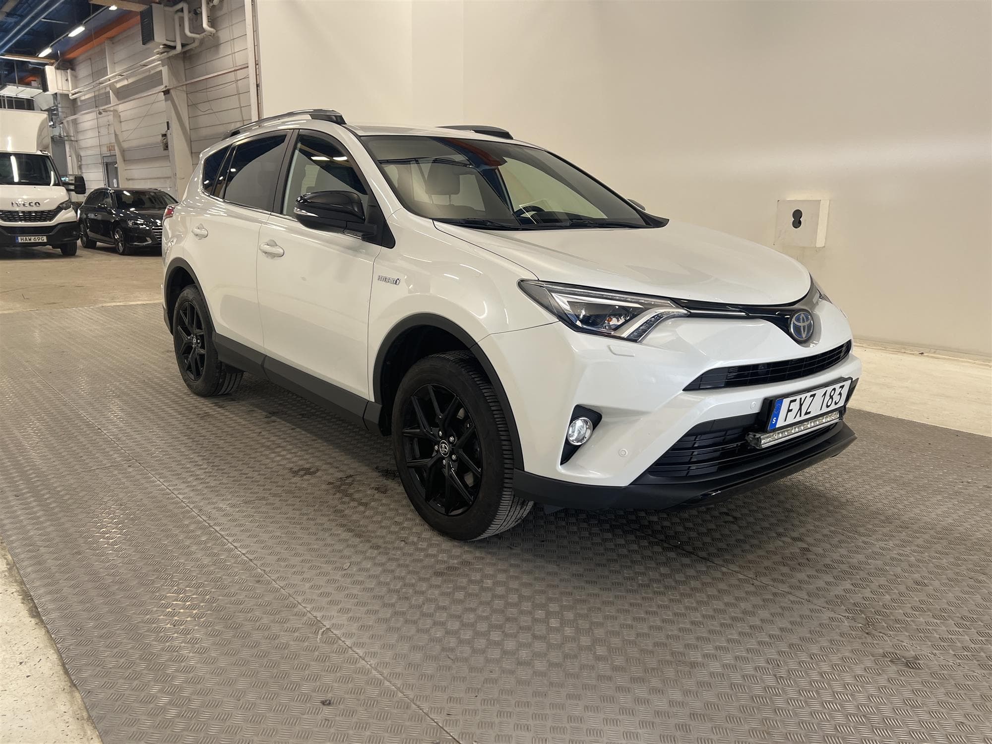 Toyota RAV4 Hybrid 2.5 AWD 197hk 1 Bruk Drag B-Kam Keyless 