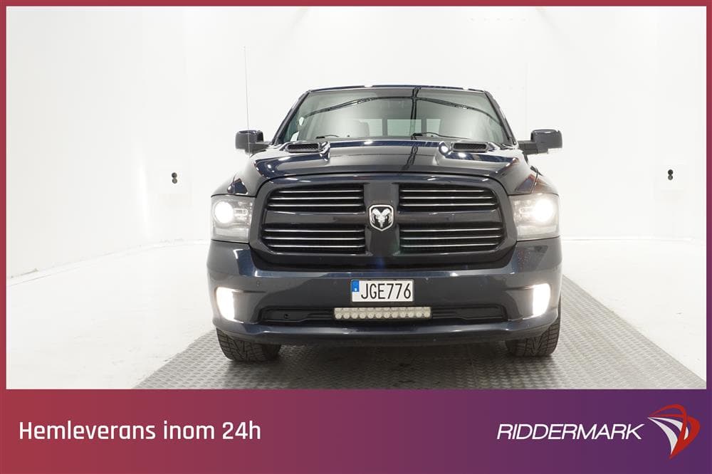 Dodge Ram Sport 5.7 4WD 401hk Rambox Luftfjädring Taklucka