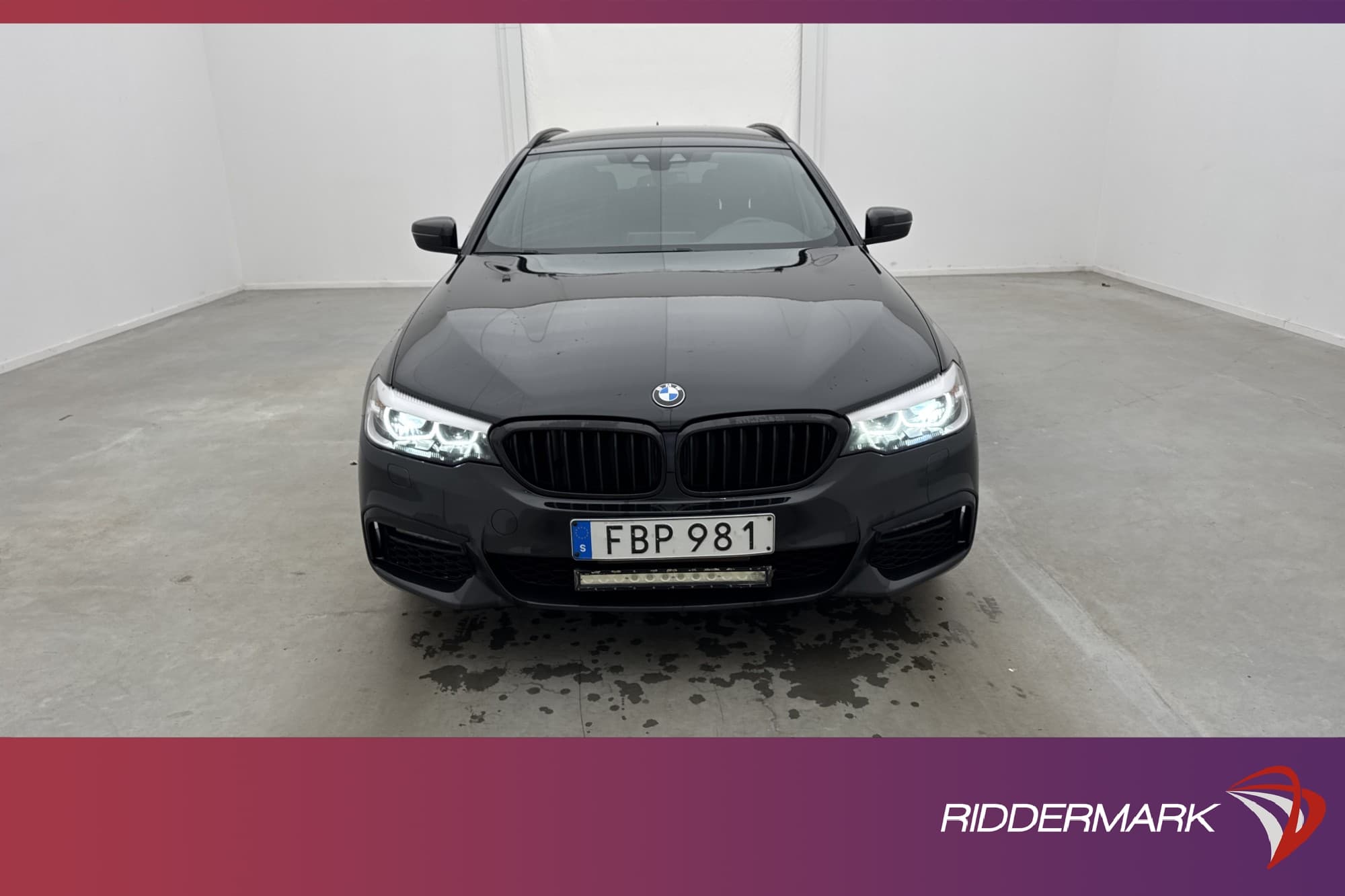 BMW 520 d xDrive Touring M Sport HiFi Navi Drag MOMS