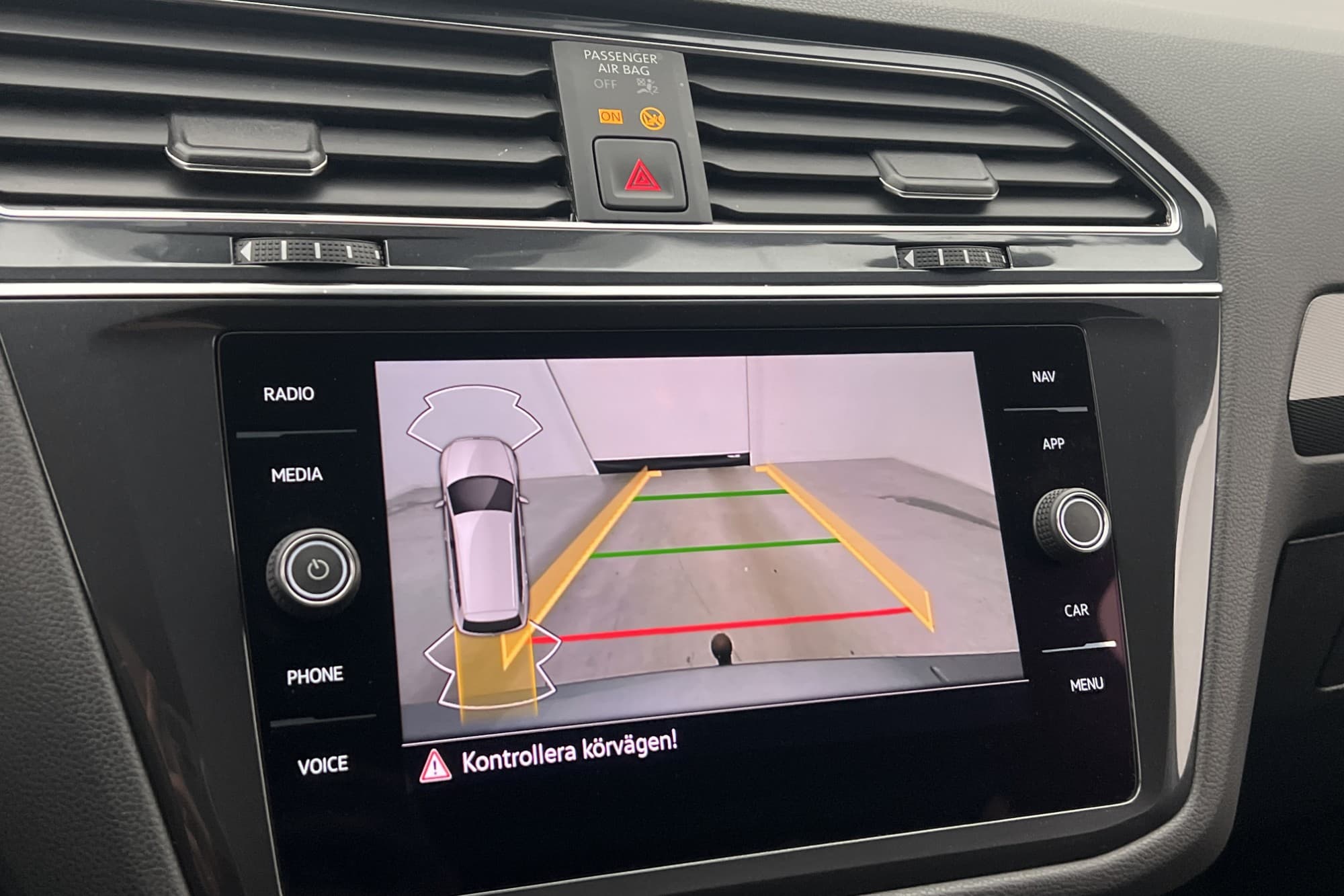Volkswagen Tiguan Allspace 4M R-Line 7-Sit Drag Värm Cockpit