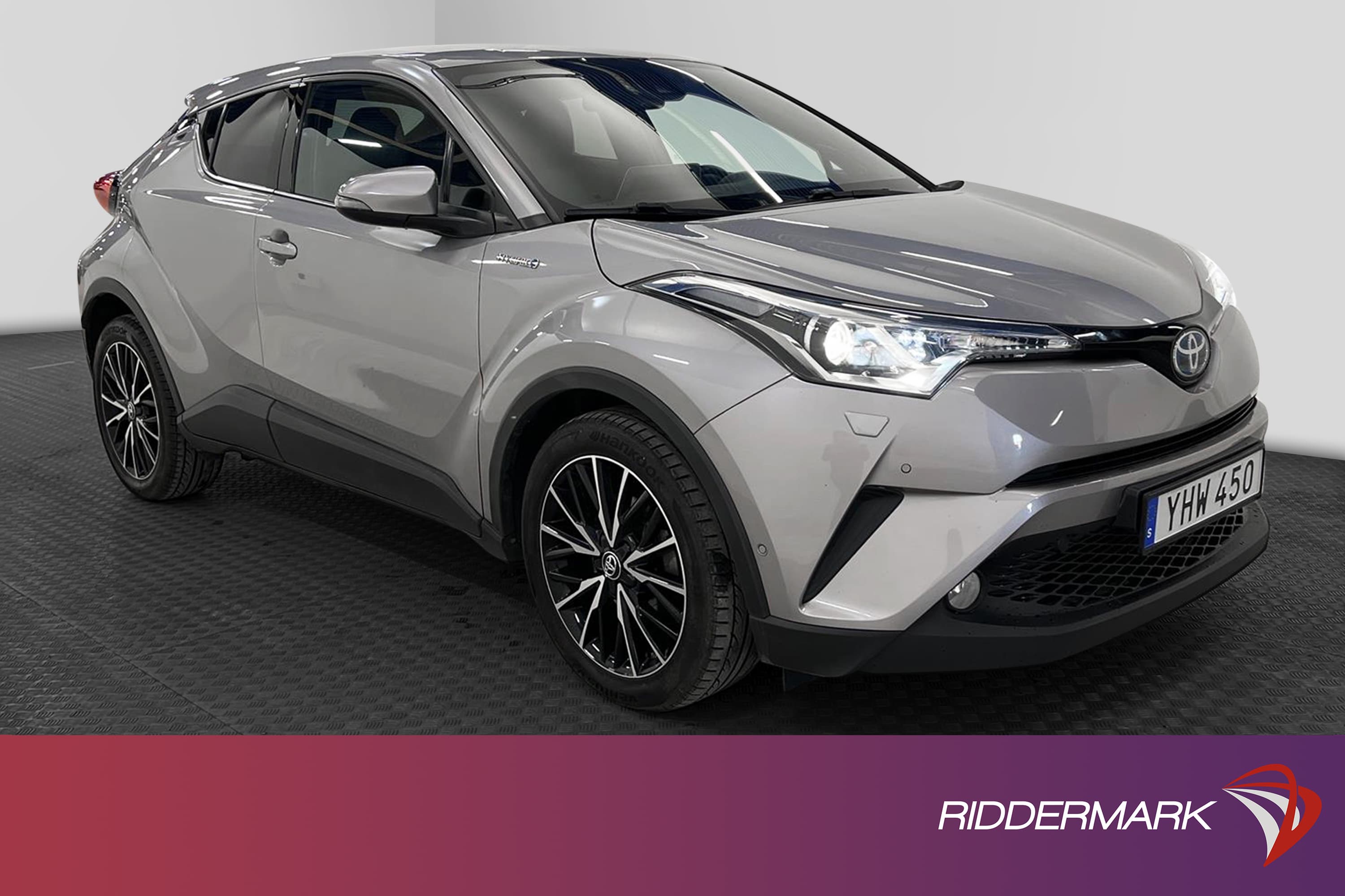 Toyota C-HR Hybrid CVT 122hk Executive JBL Skinn Navi B-Kam