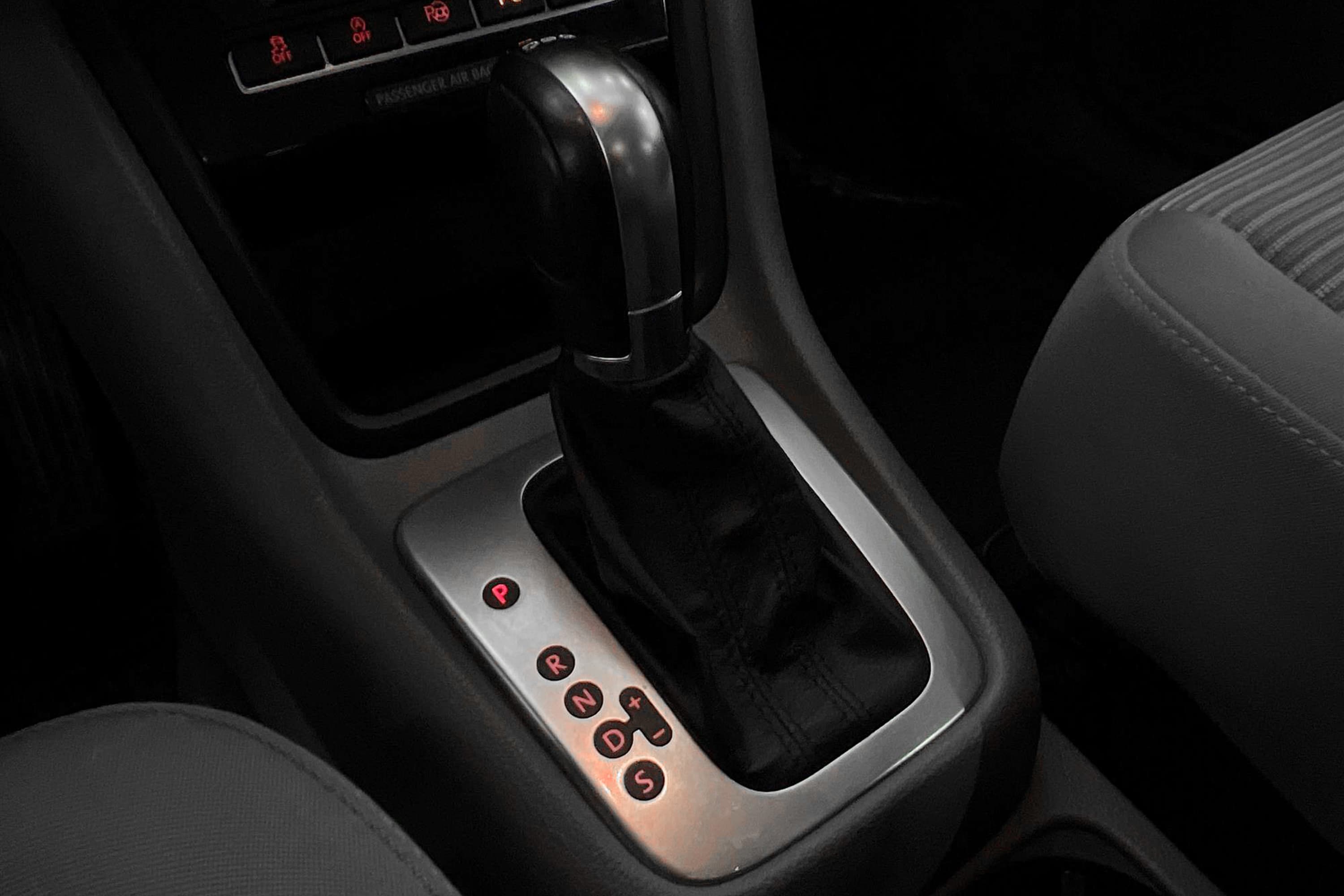 SEAT Alhambra 2.0 TDI 140hk 7-Sits Värmare Kamera Drag Navi