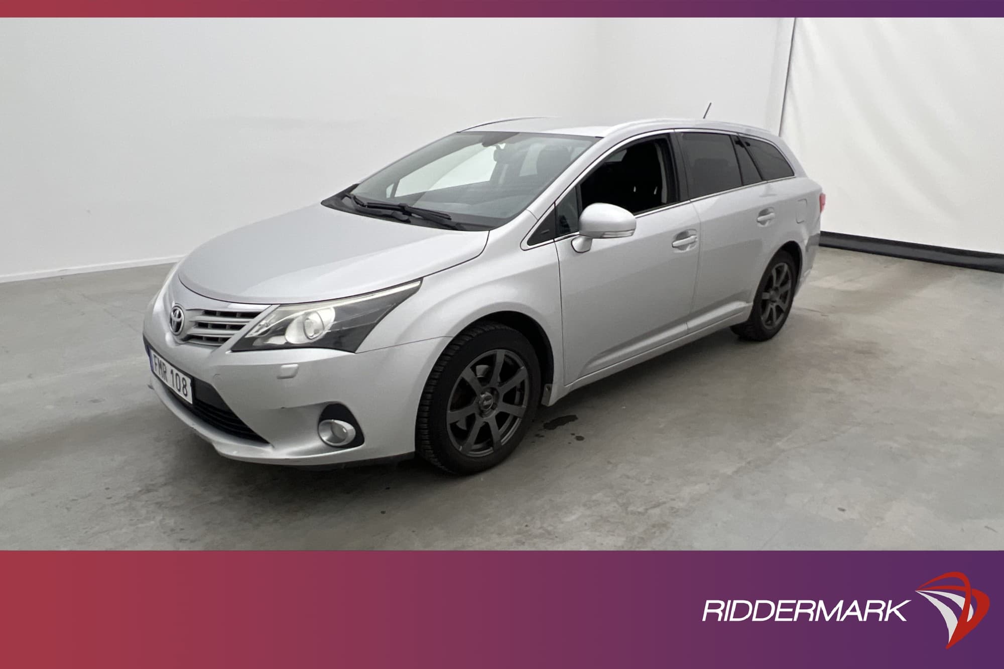 Toyota Avensis 2.0 152hk