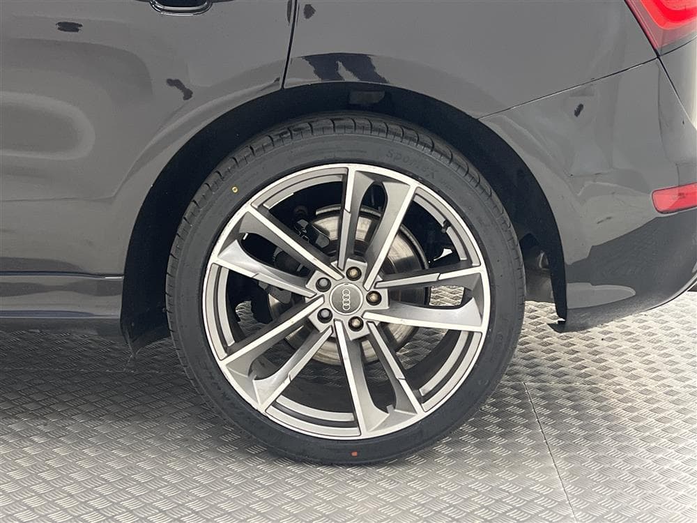 Audi SQ5 3.0 TDI Q 313hk D-Värm Exclusive Navi B-Kam Skinninteriör