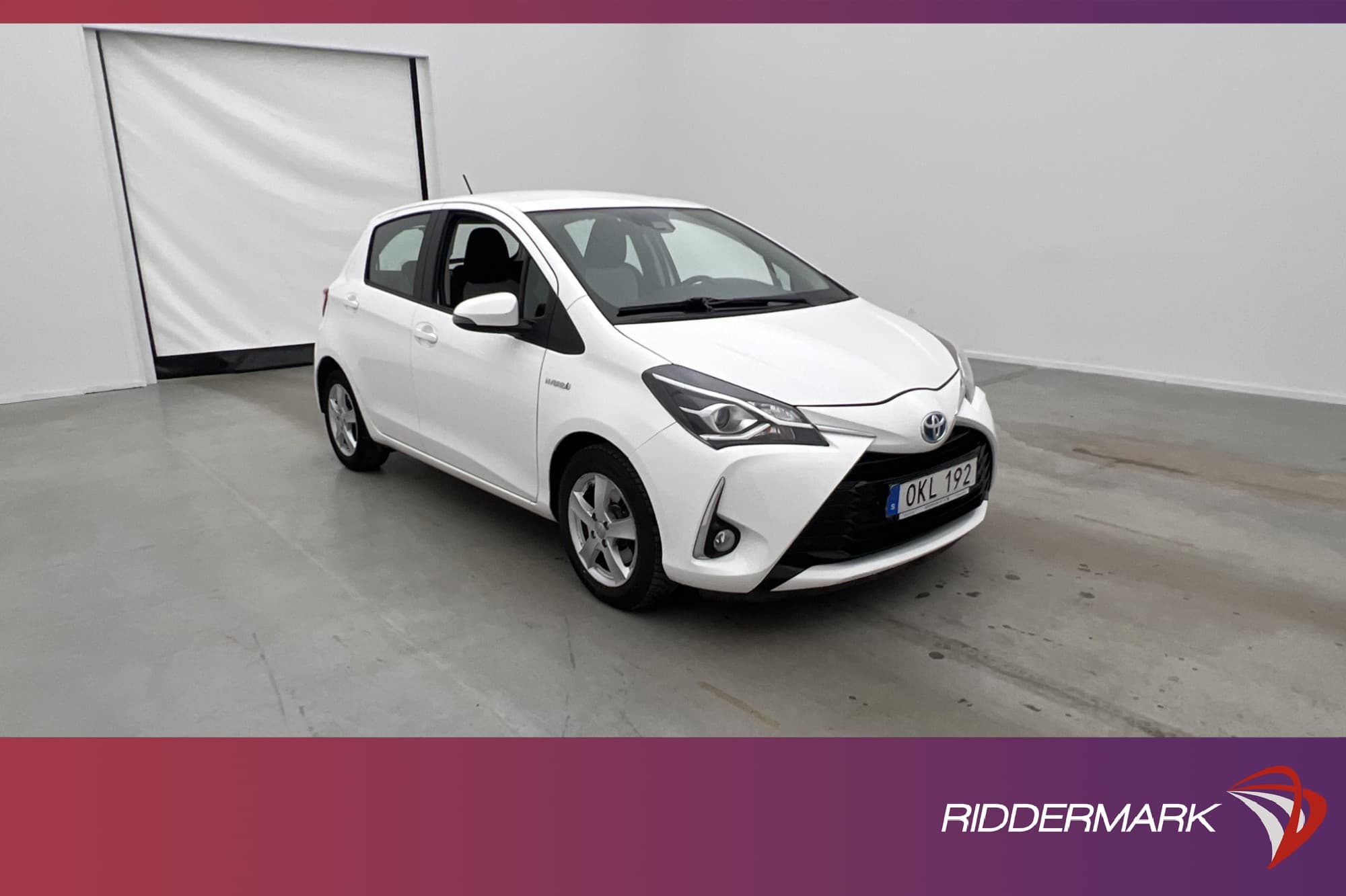 Toyota Yaris Hybrid 101hk