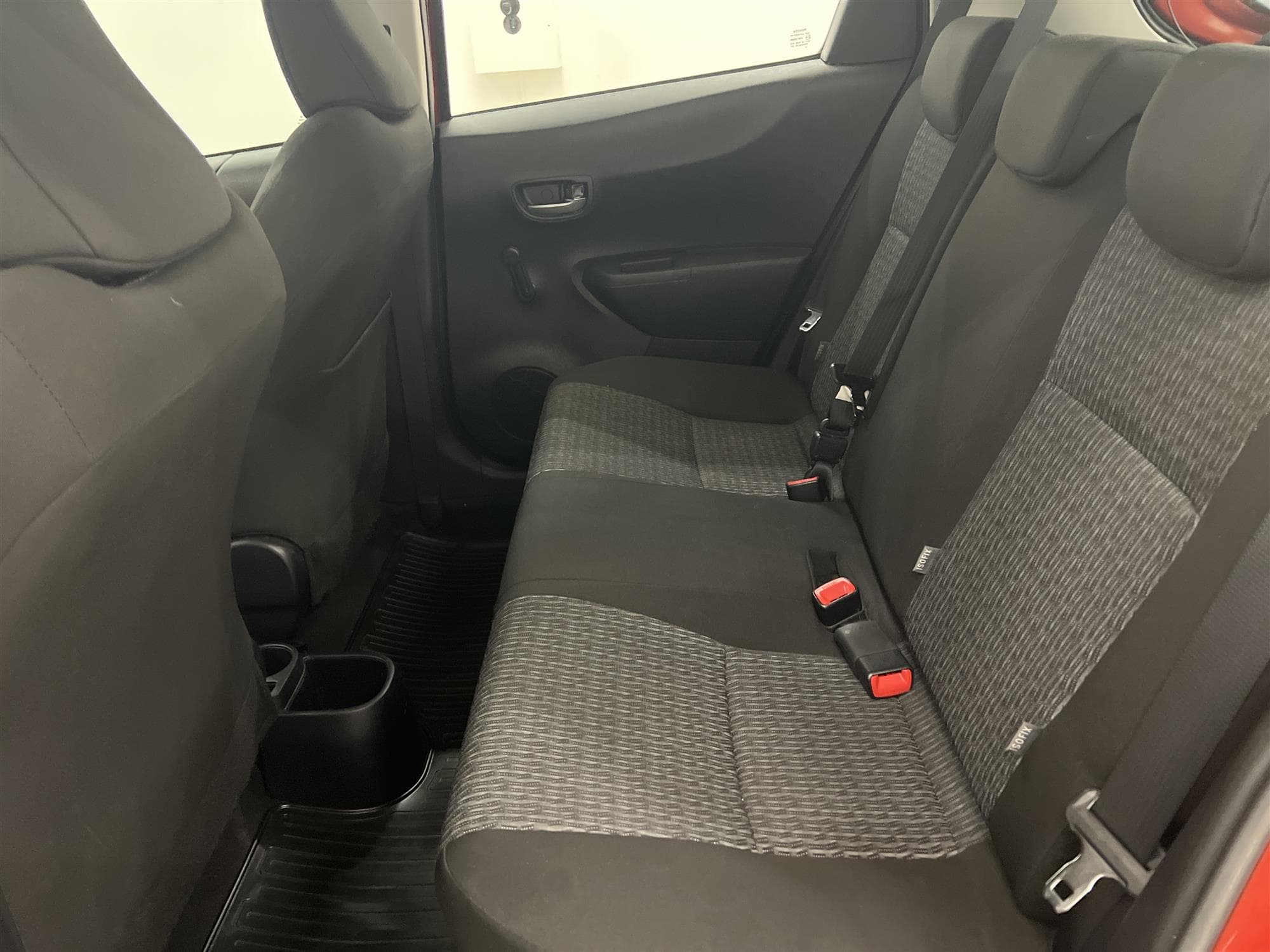 Toyota Yaris 1.4 D-4D 90hk B-Kam Låg Skatt 0,39/mil