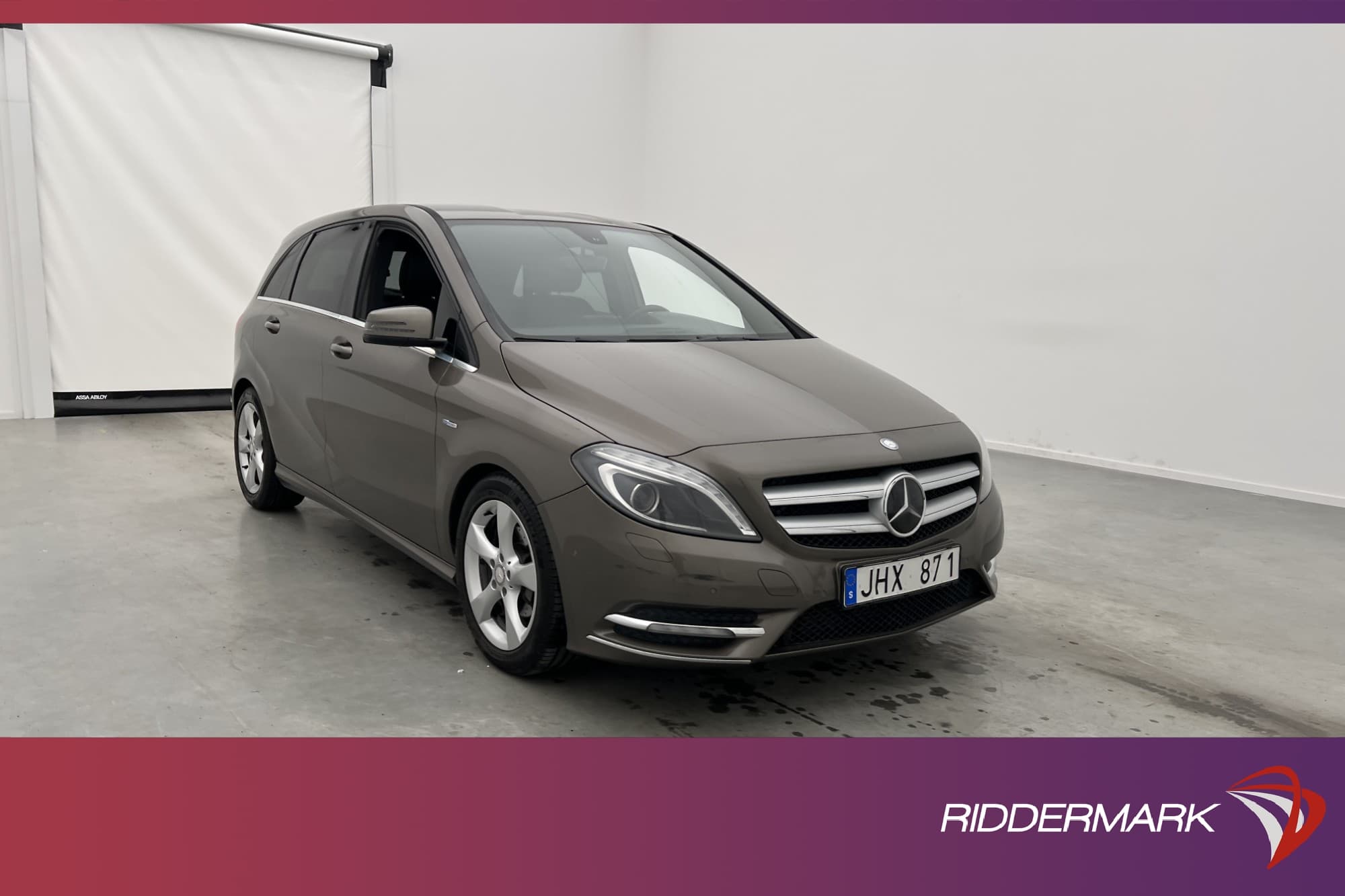 Mercedes-Benz B 200 136hk