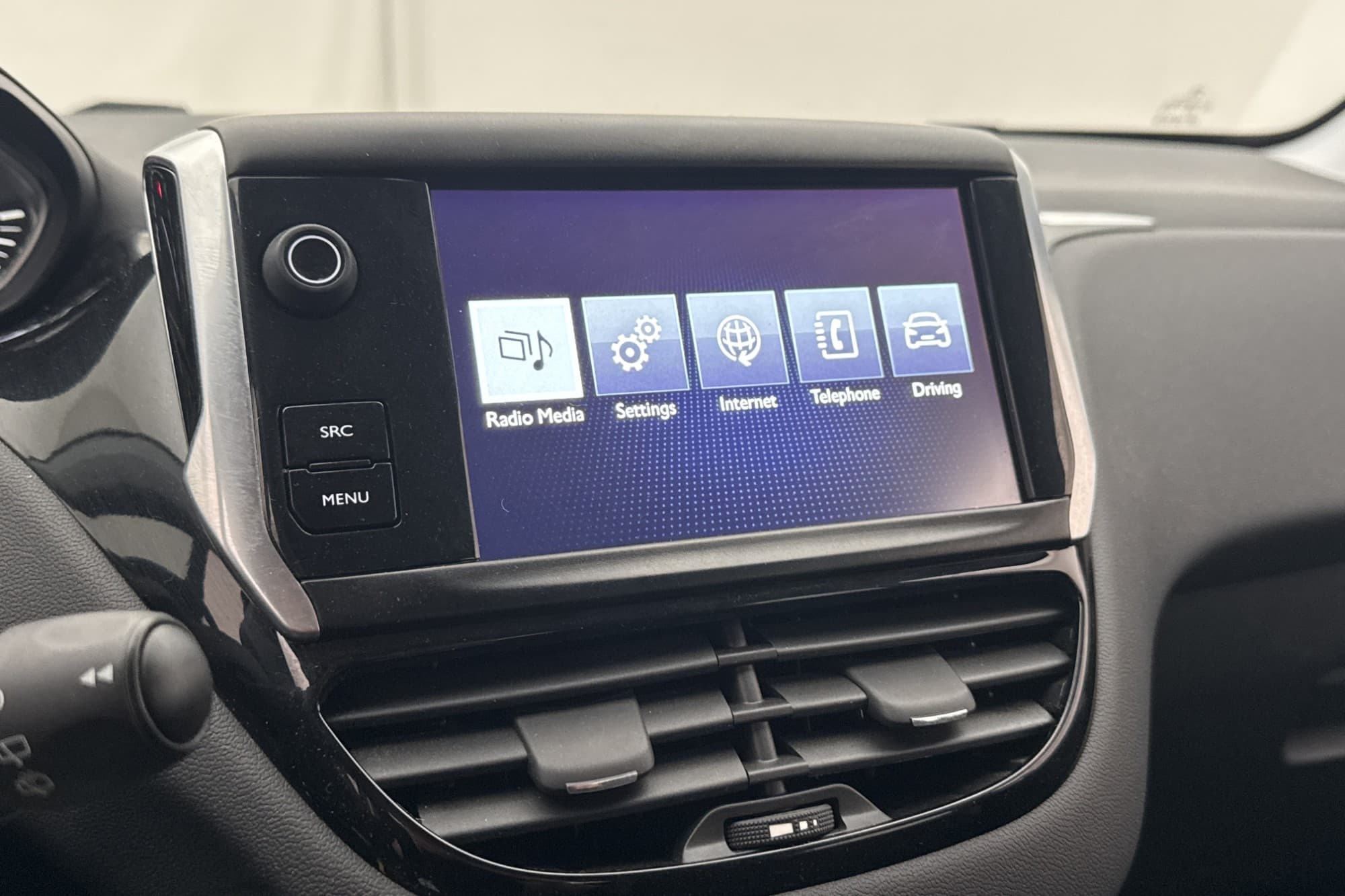 Peugeot 208 1.2 VTi 82hk En-Brukare M&K-Värmare Farthållare