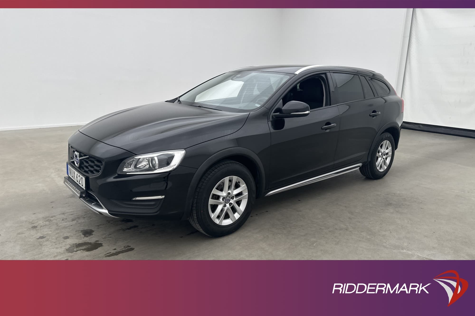 Volvo V60 Cross Country D4 AWD