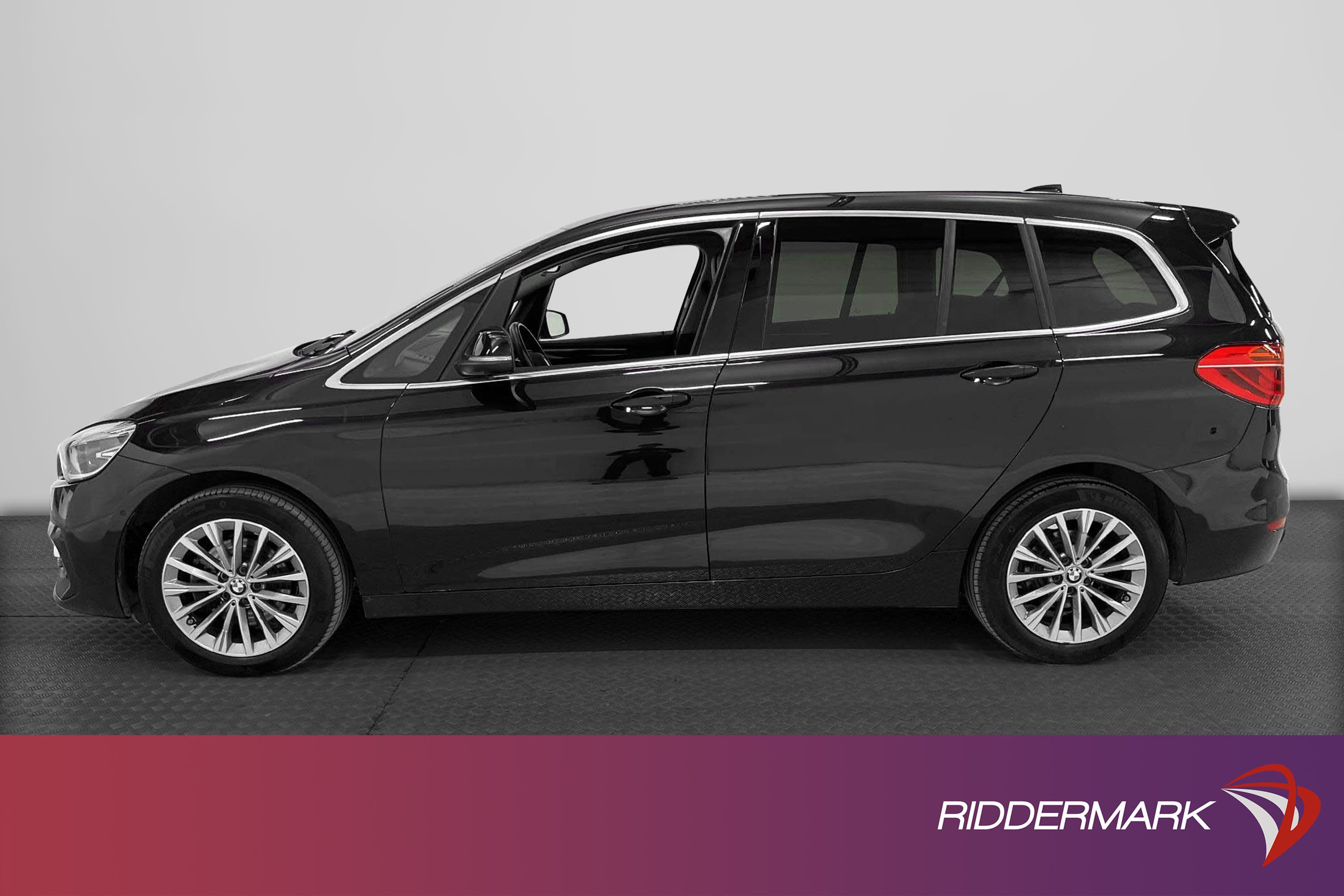 BMW 218i Gran Tourer 140hk