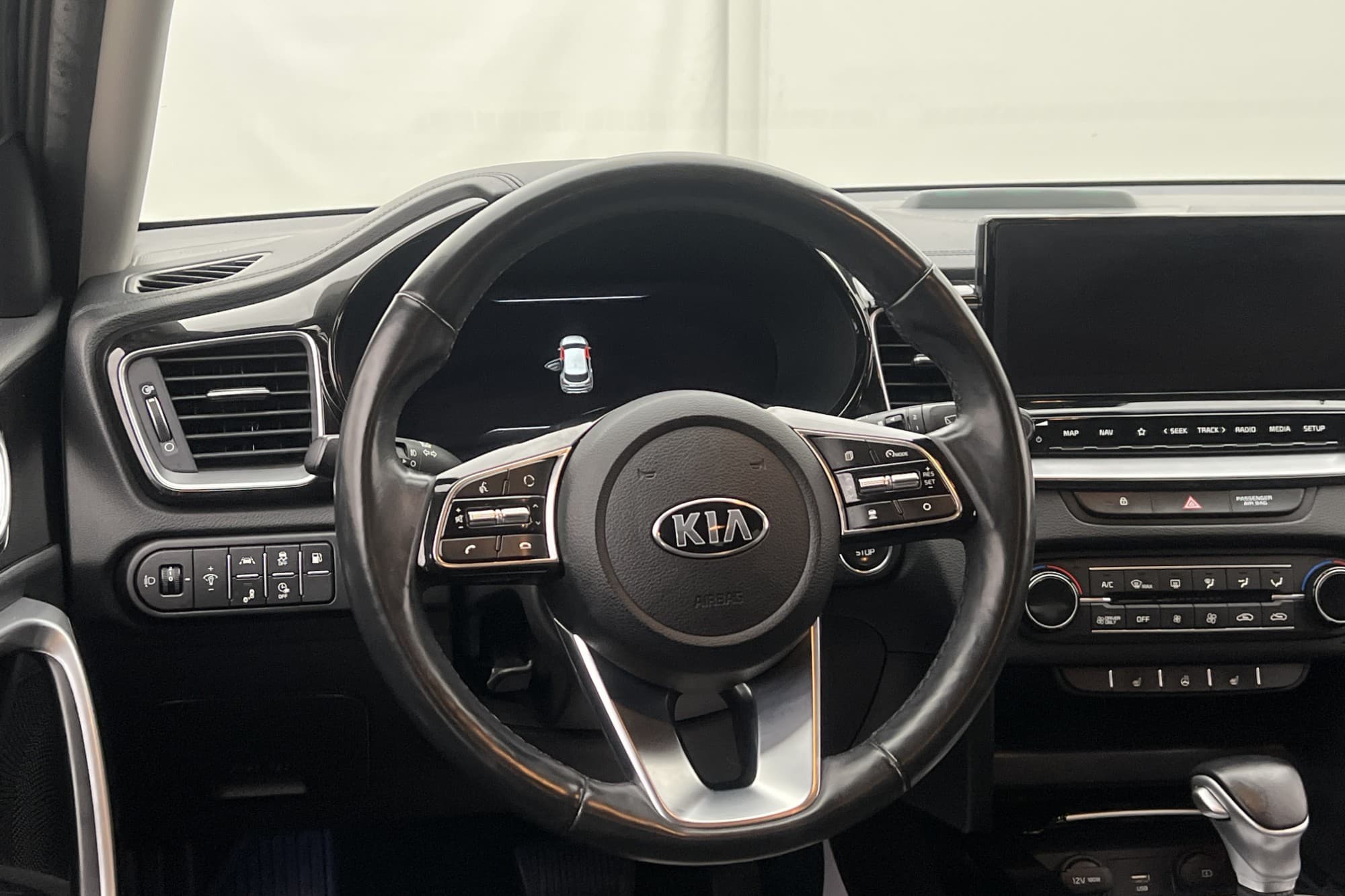 Kia XCeed Plug-in 141hk Advance Plus M-Värmare Kamera Navi