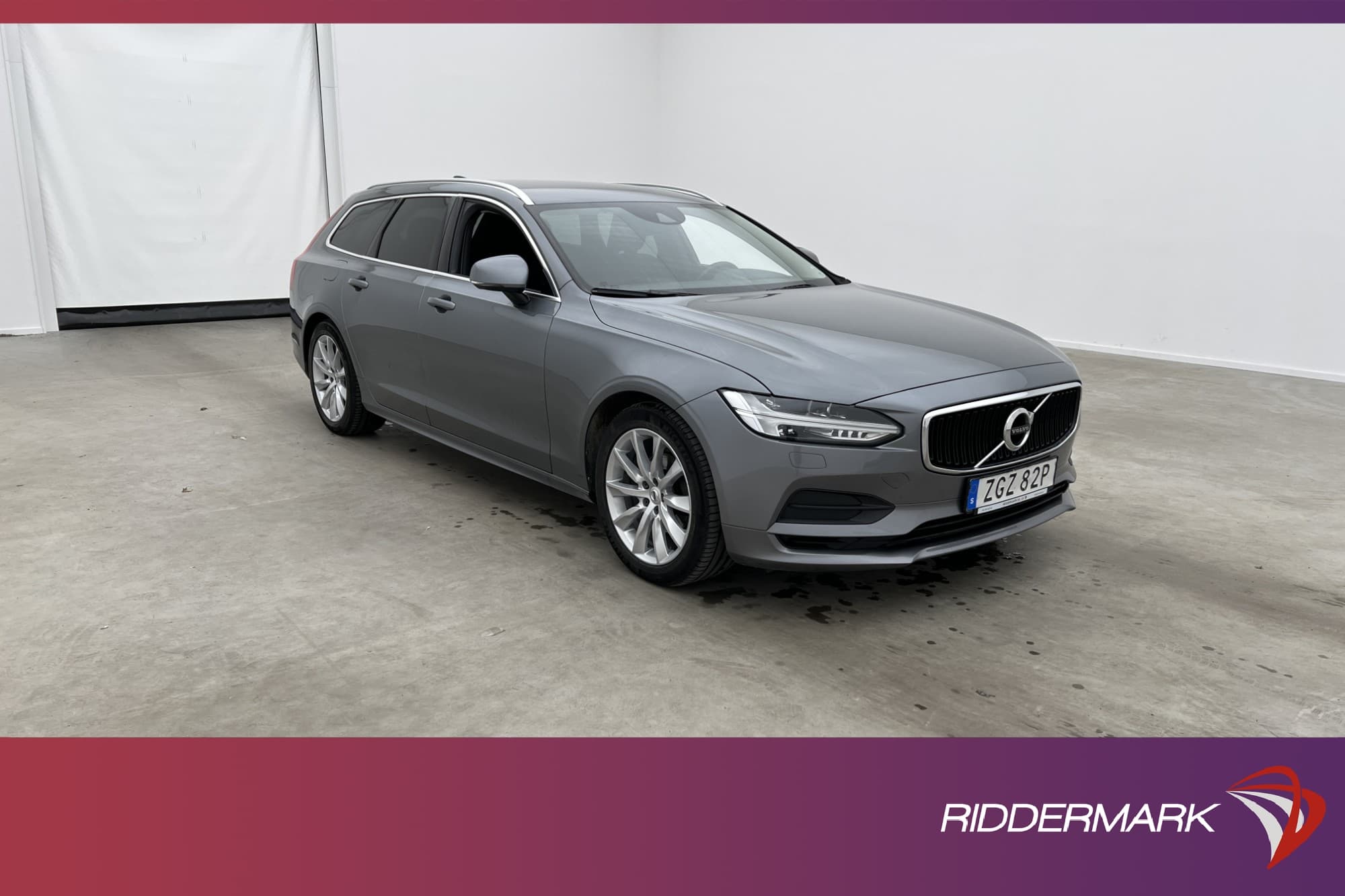 Volvo V90 D4 AWD