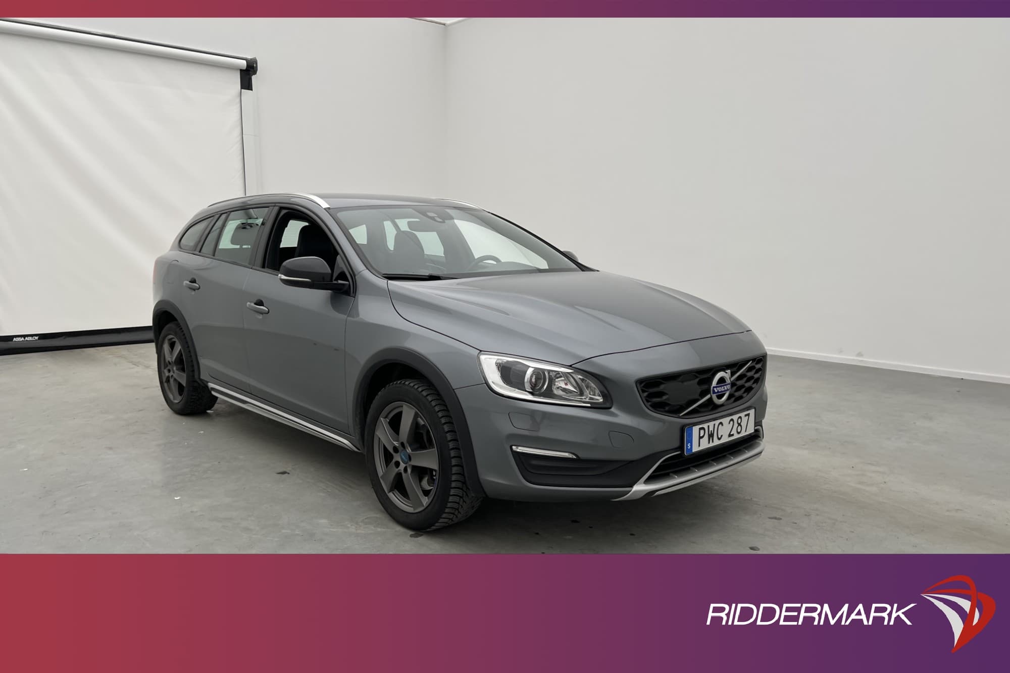 Volvo V60 Cross Country D4 AWD