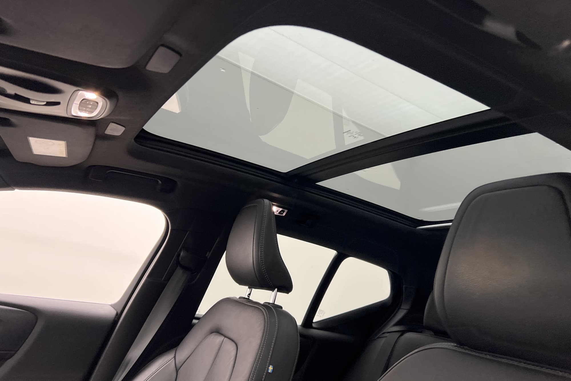 Volvo XC40 Recharge T5 R-Design Värmare Pano H/K 360 CarPlay