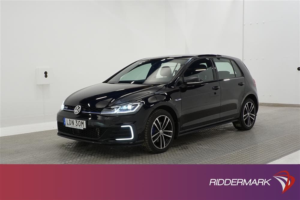 Volkswagen Golf GTE 204hk