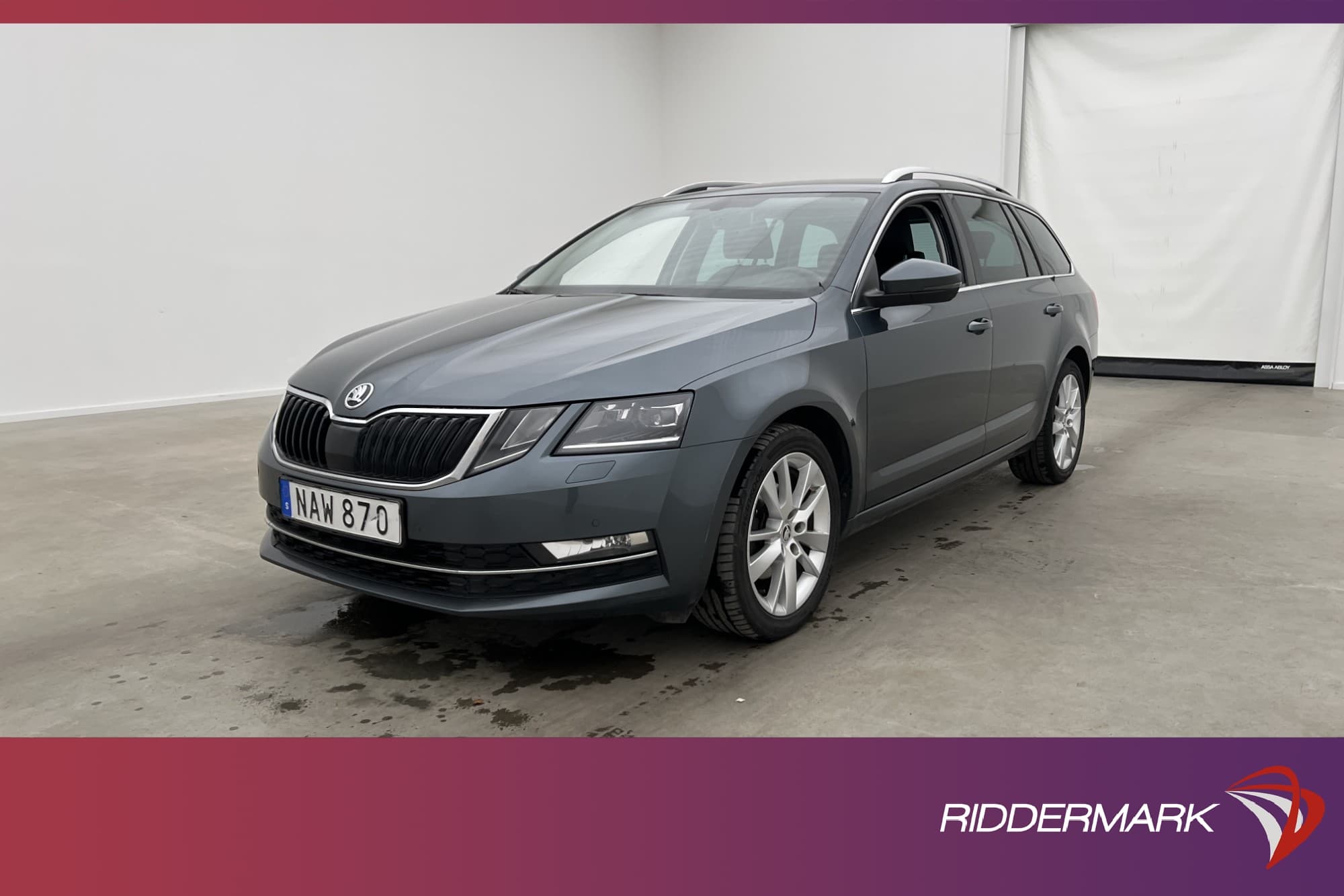 Skoda Octavia Kombi 1.0 TSI 115hk Premium Canton P-Värm Drag