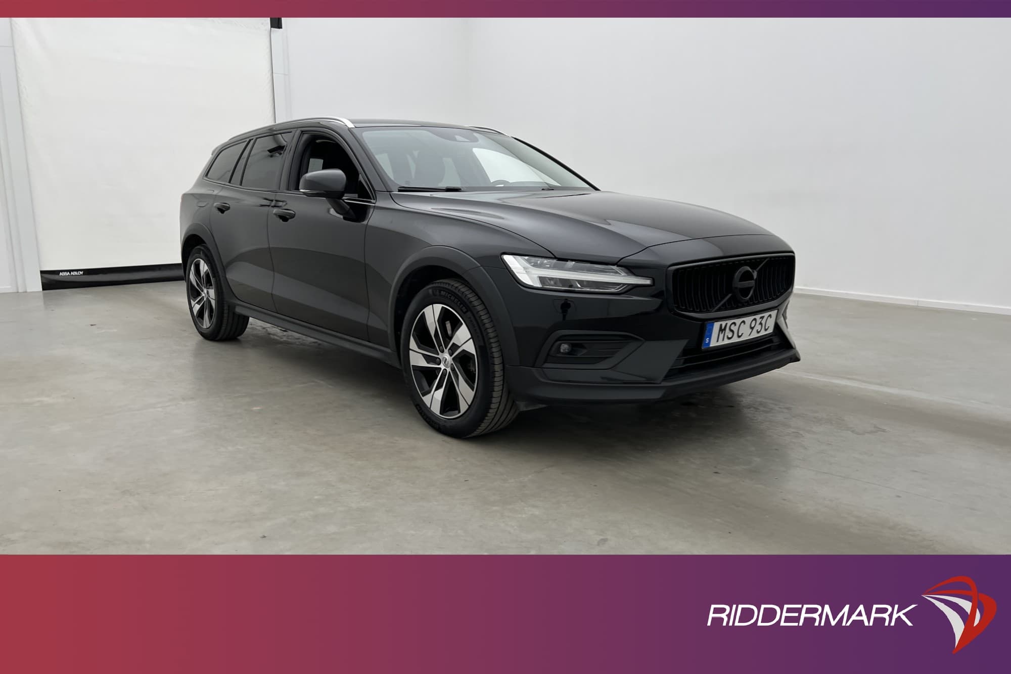 Volvo V60 Cross Country D4 AWD