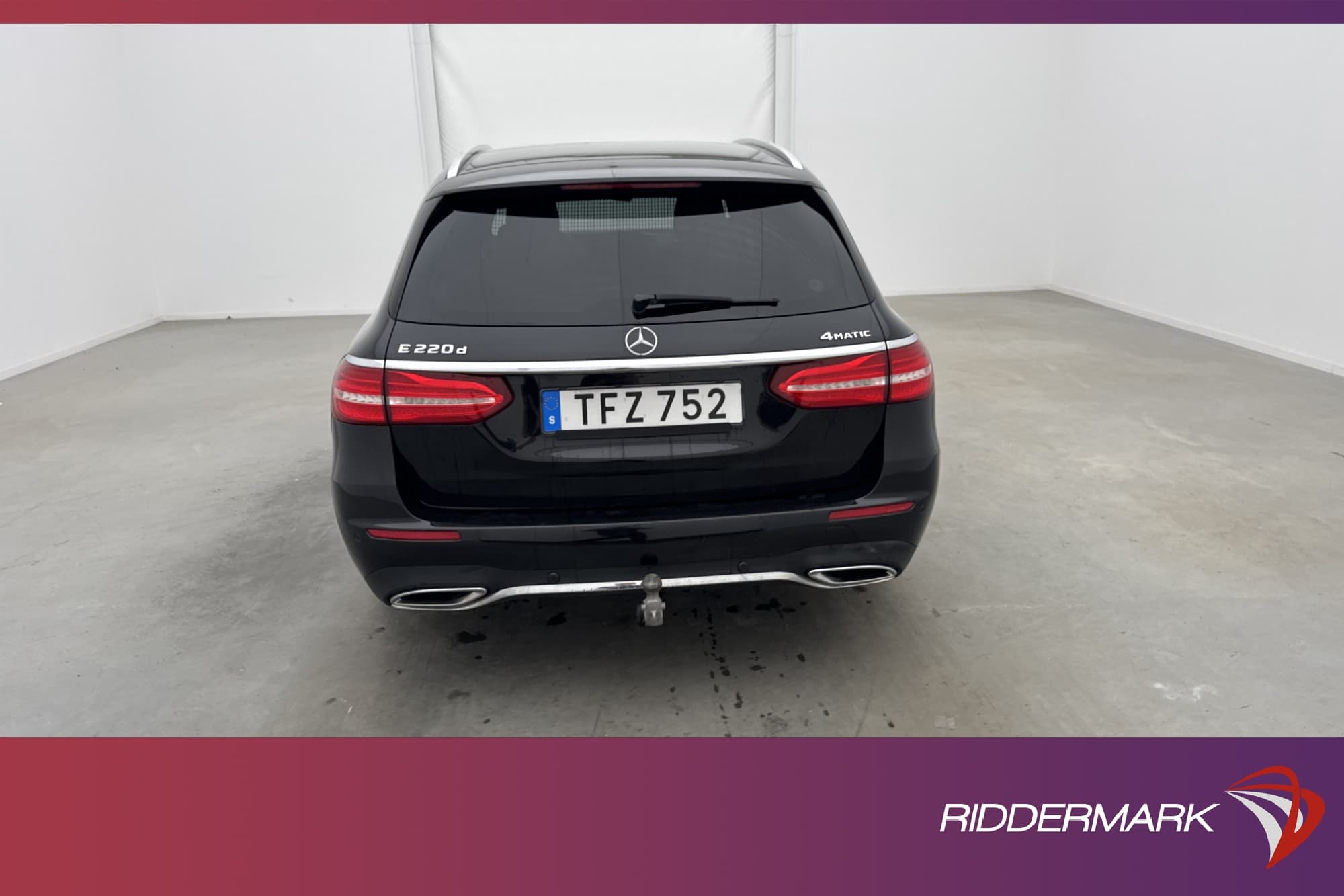 Mercedes-Benz E 220 d 4M 194hk